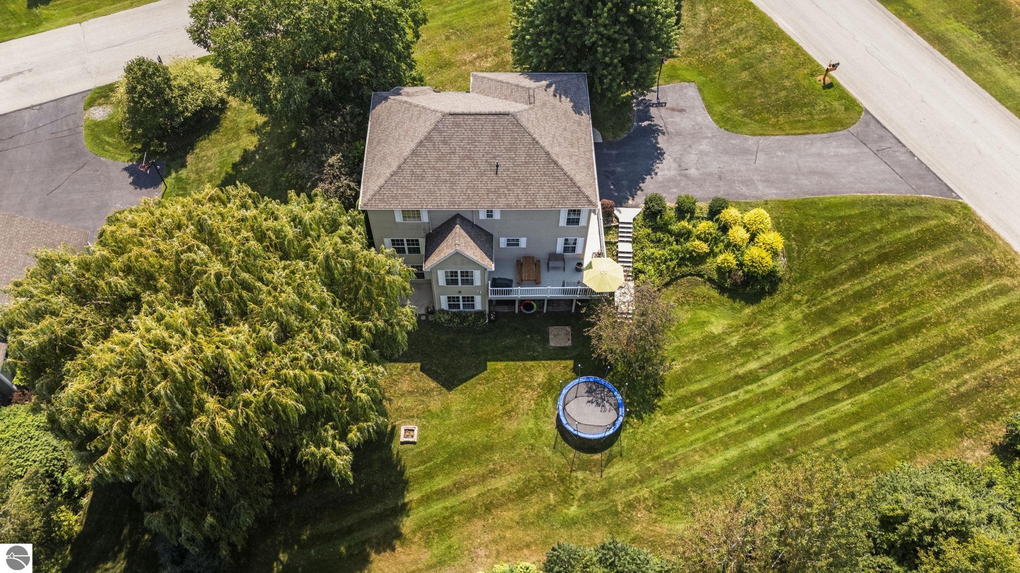 3934 Hidden Creek