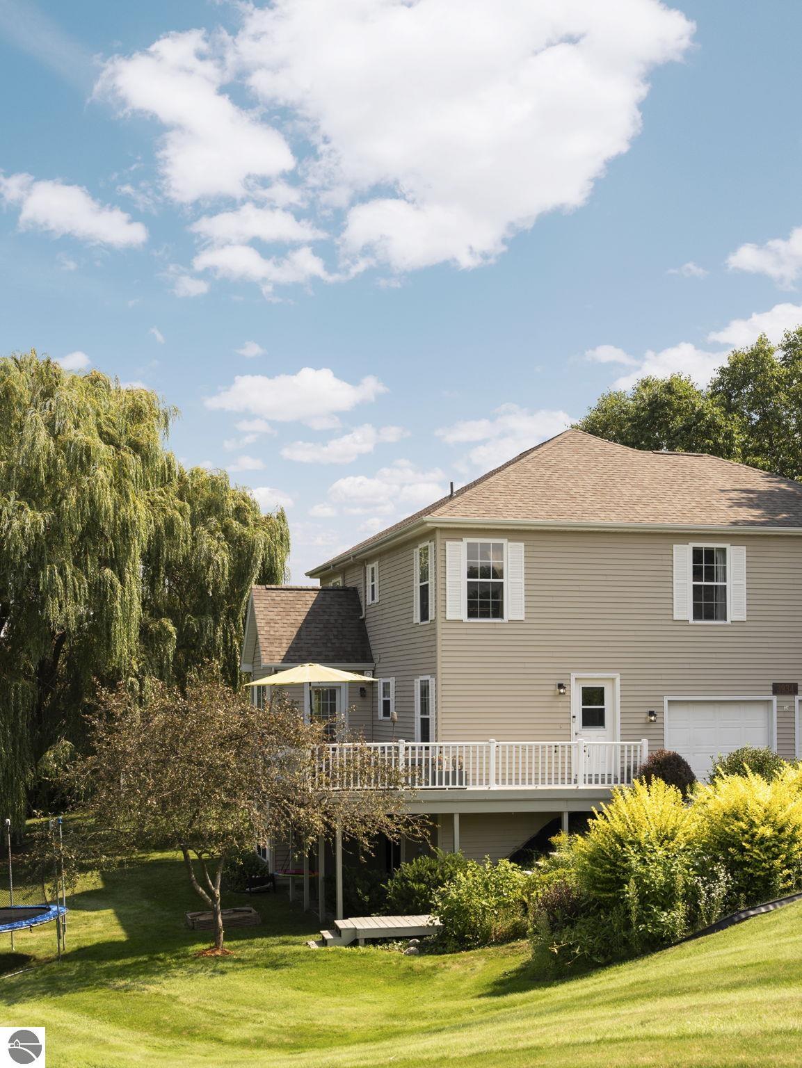 3934 Hidden Creek