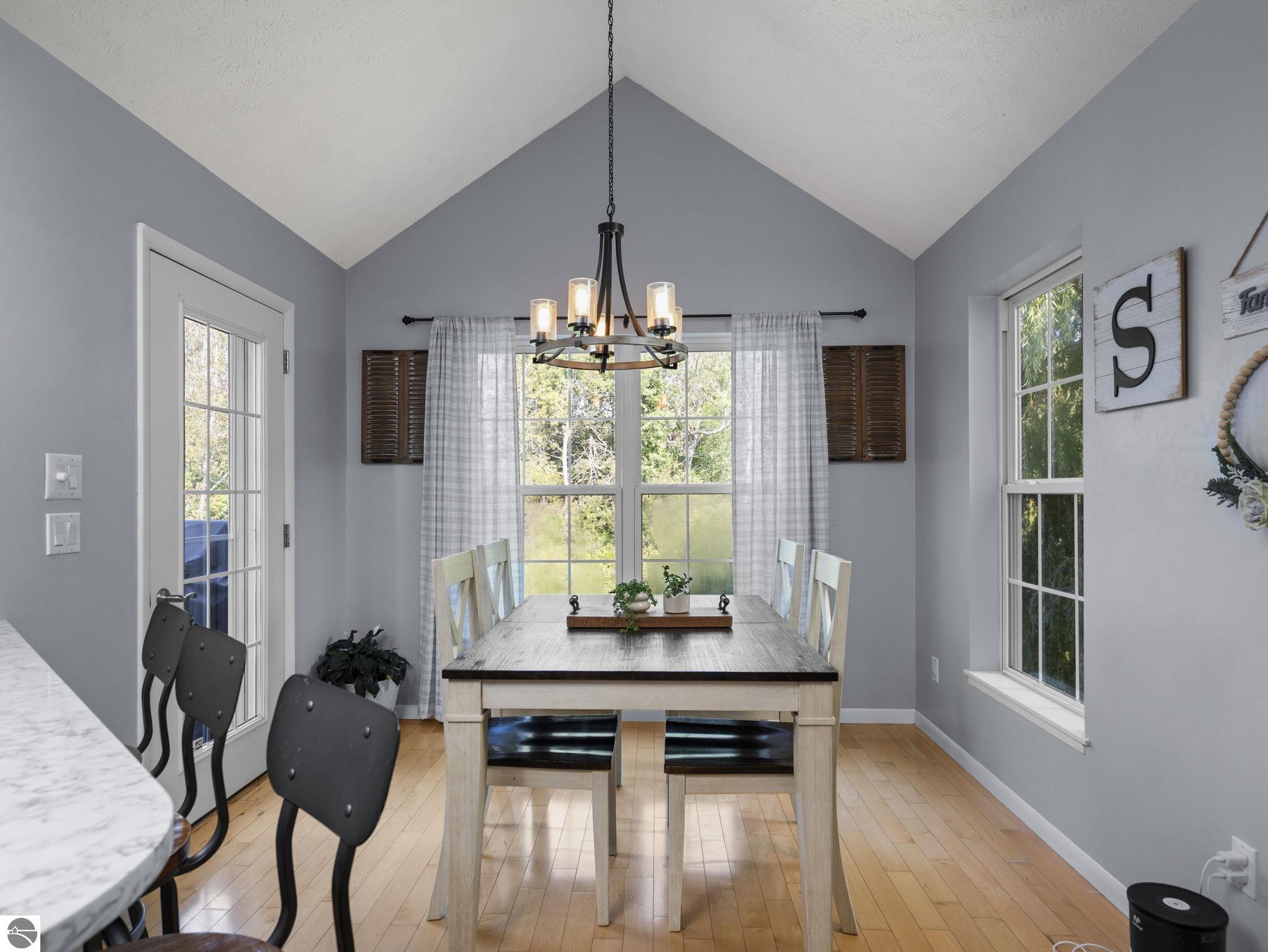 3934 Hidden Creek