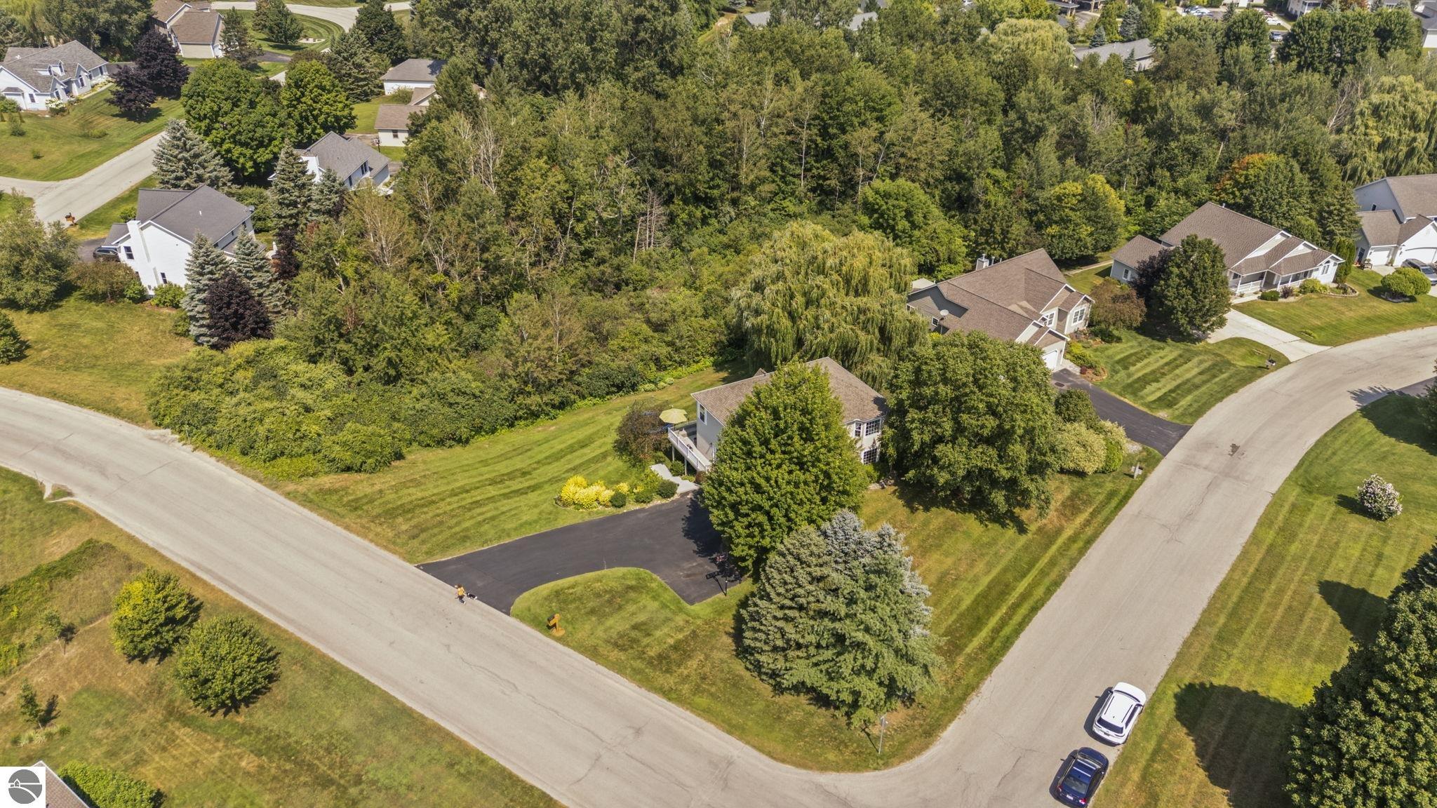 3934 Hidden Creek