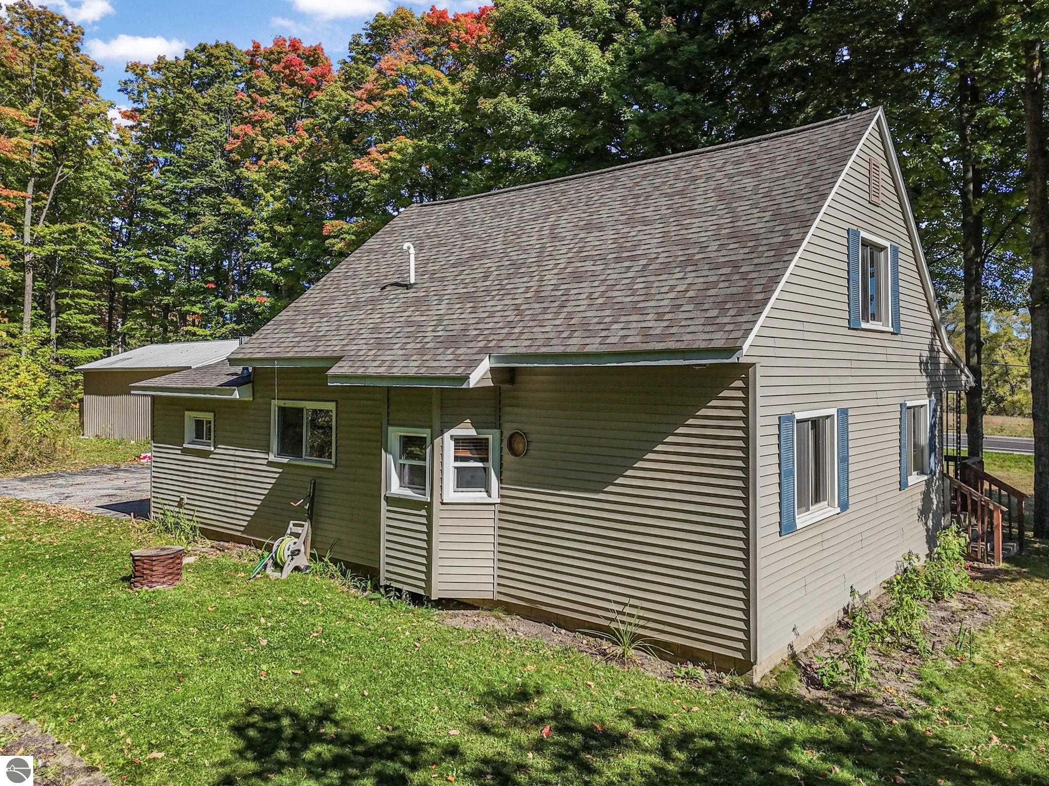 185 N Three Mile Road