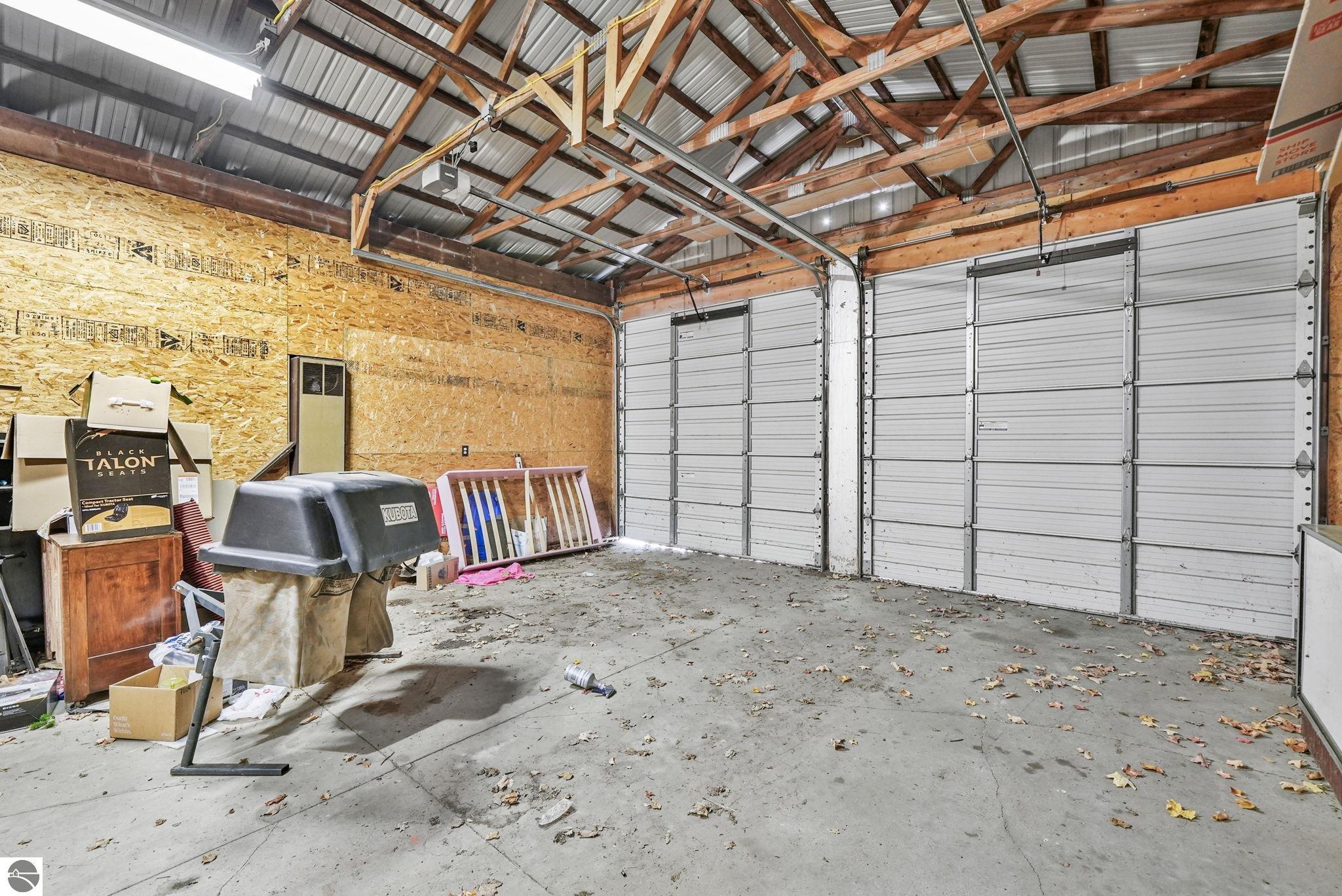 185 N Three Mile Road