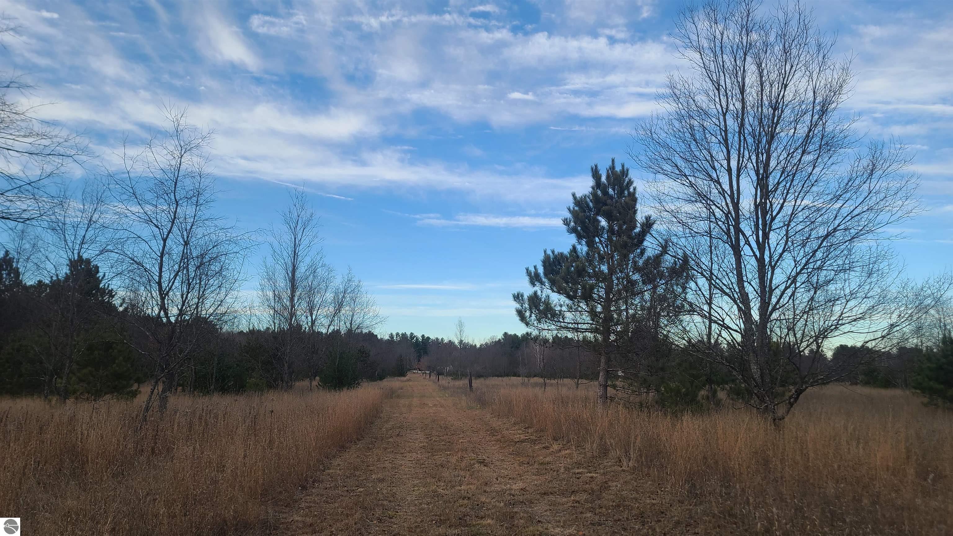 740 E East County Line Road