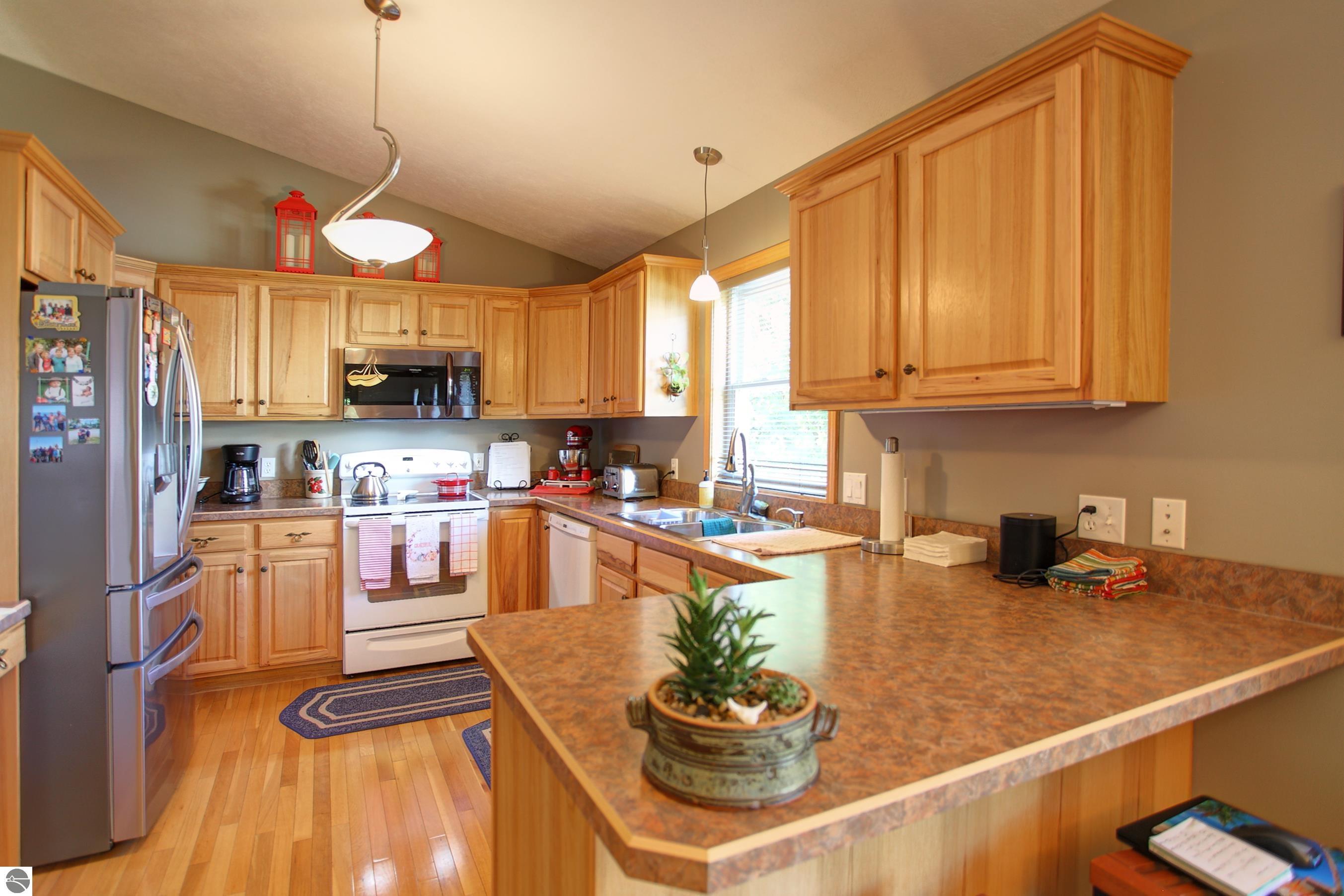 2111 Seaview Drive