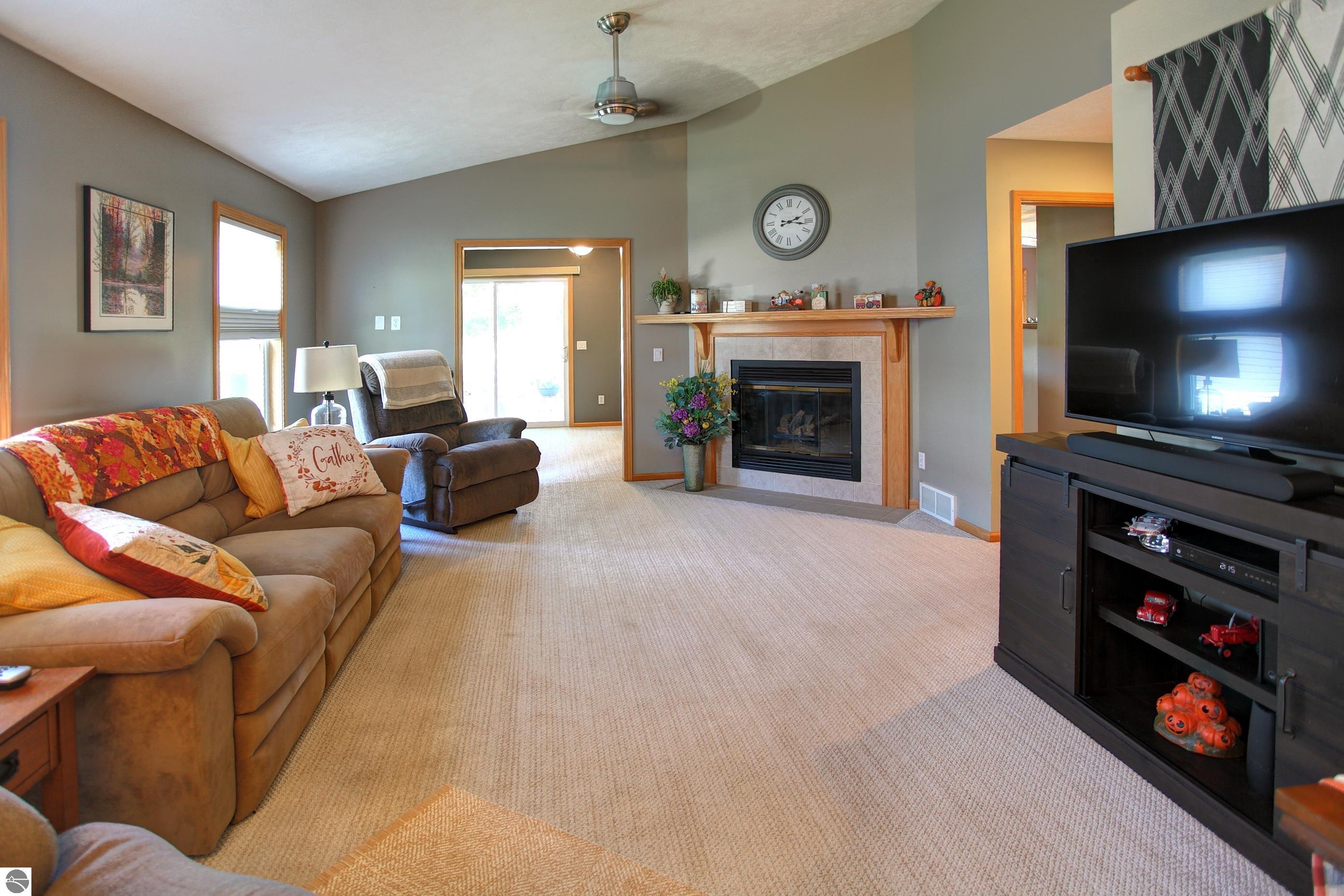 2111 Seaview Drive