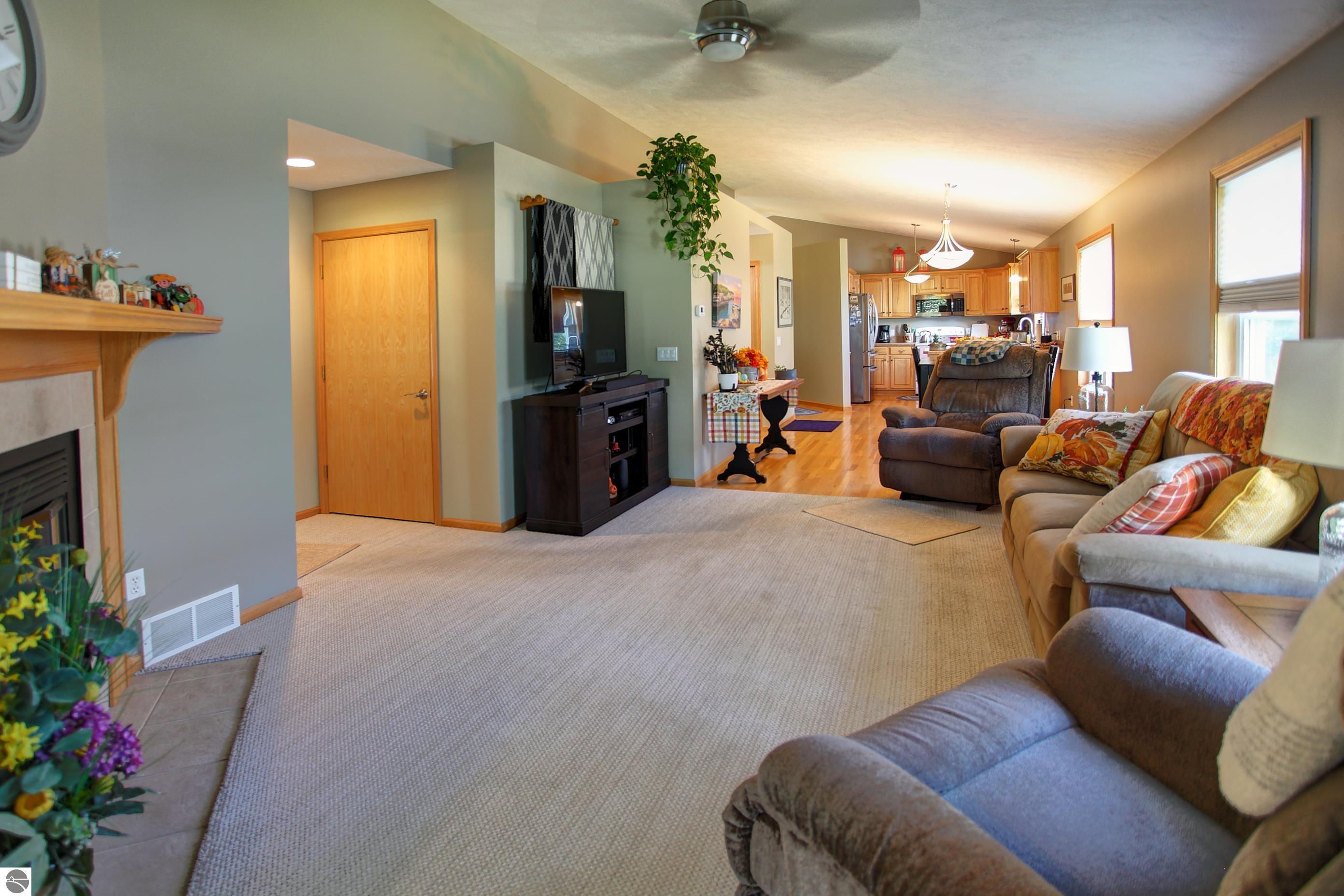 2111 Seaview Drive