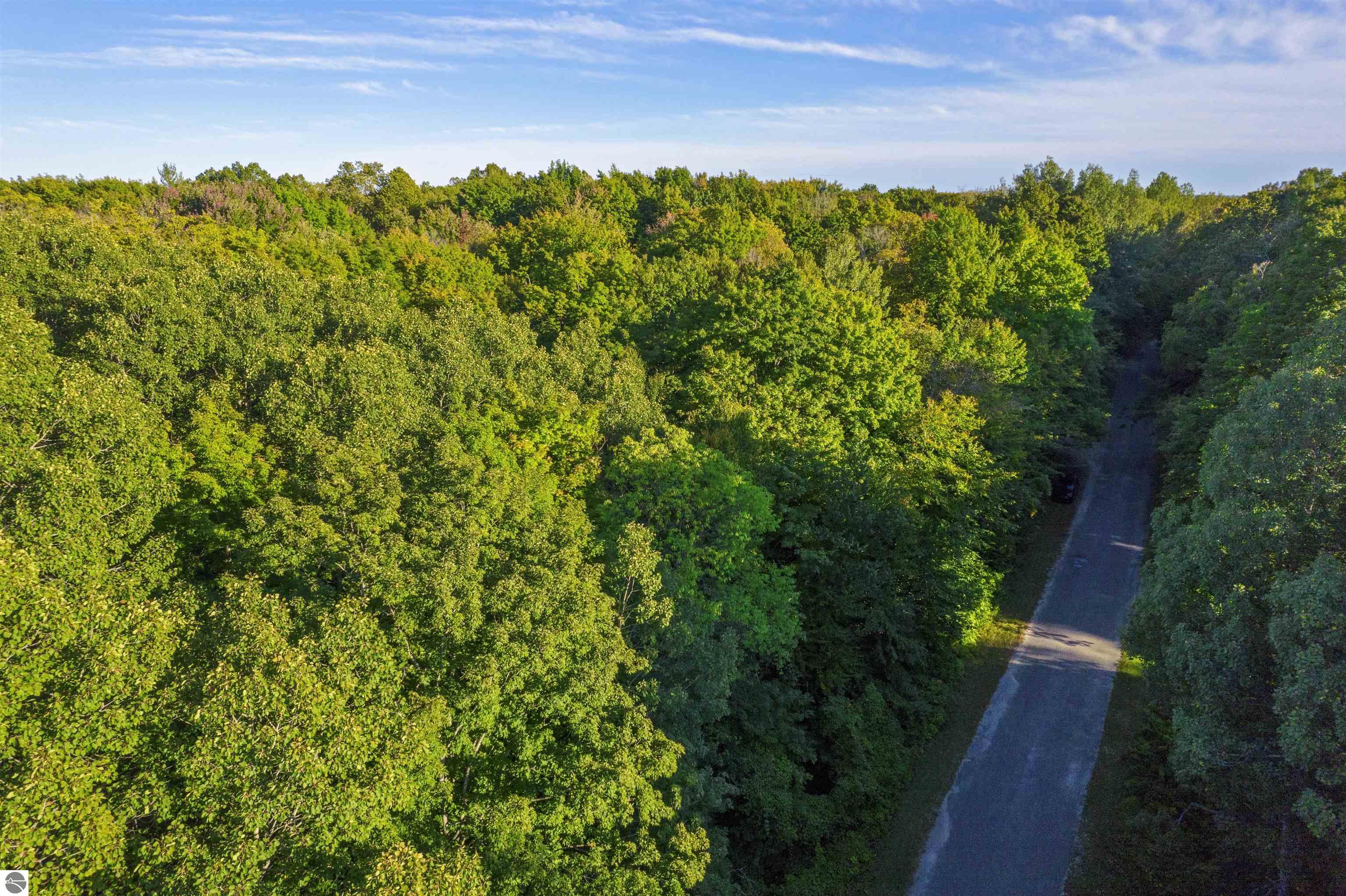 V/L Forestgrove Drive