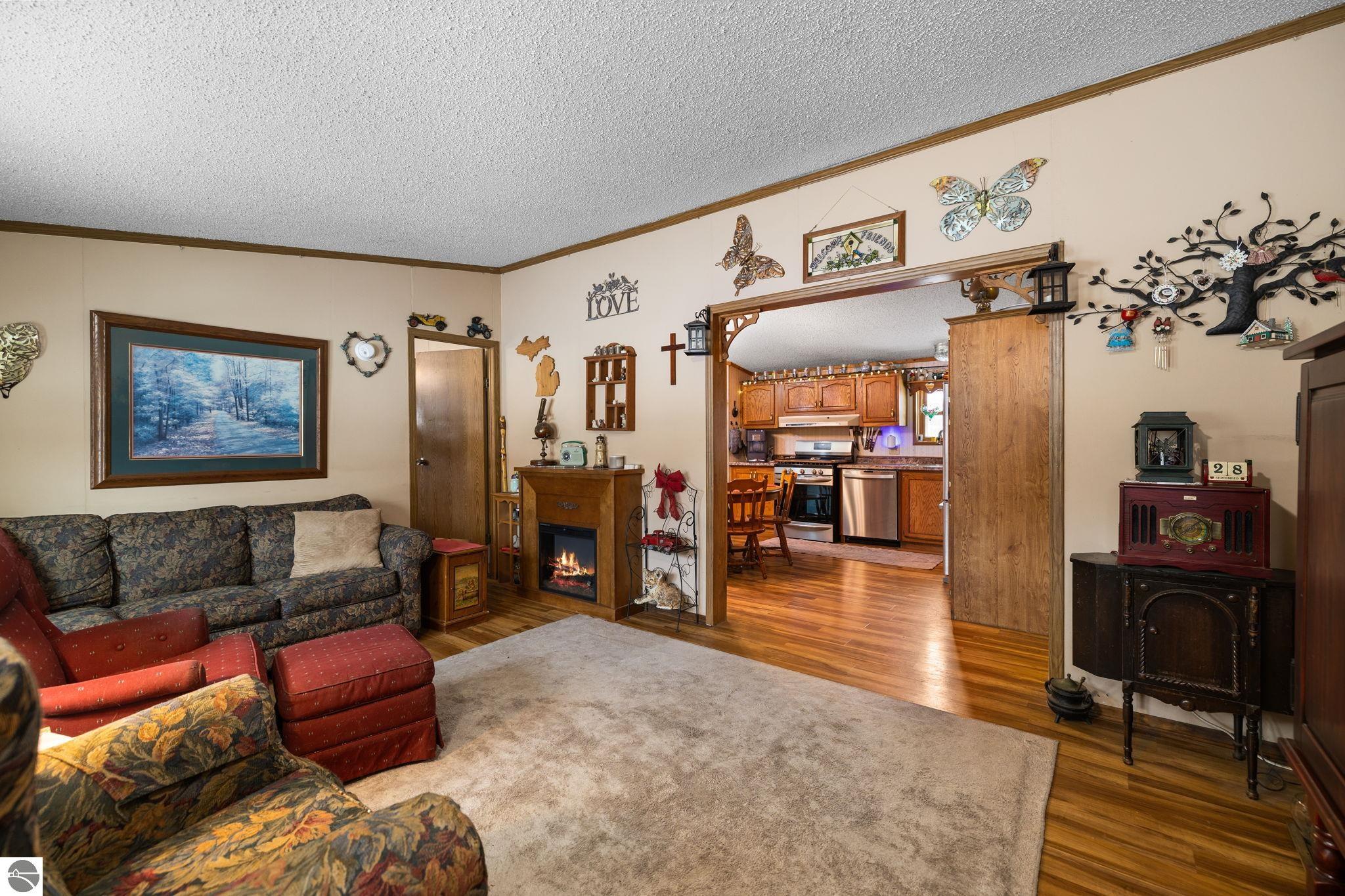 4321 Hickory Drive