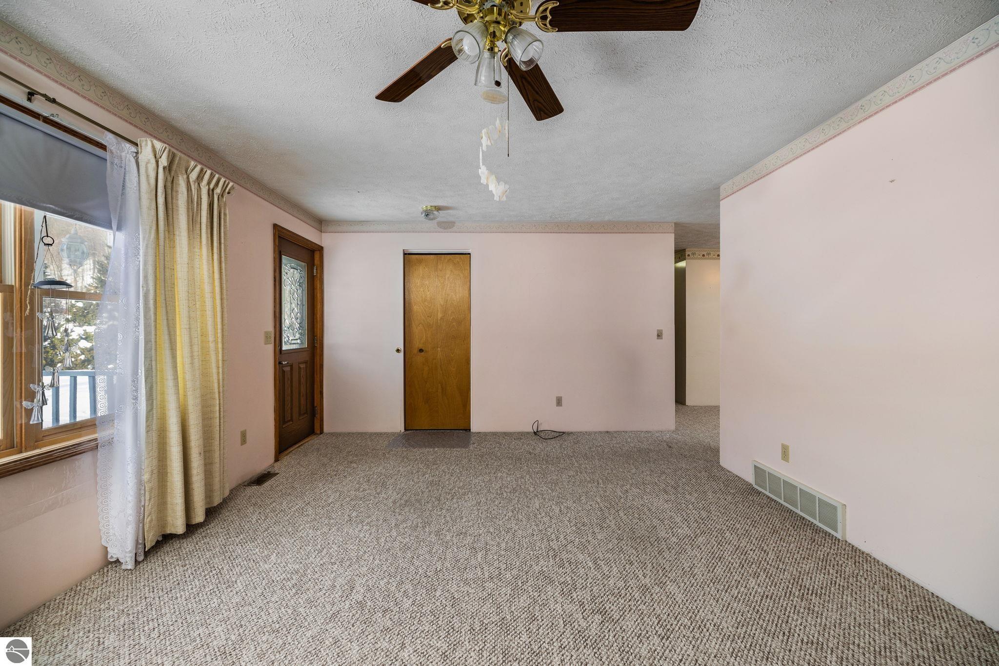 13781 Bayview Drive