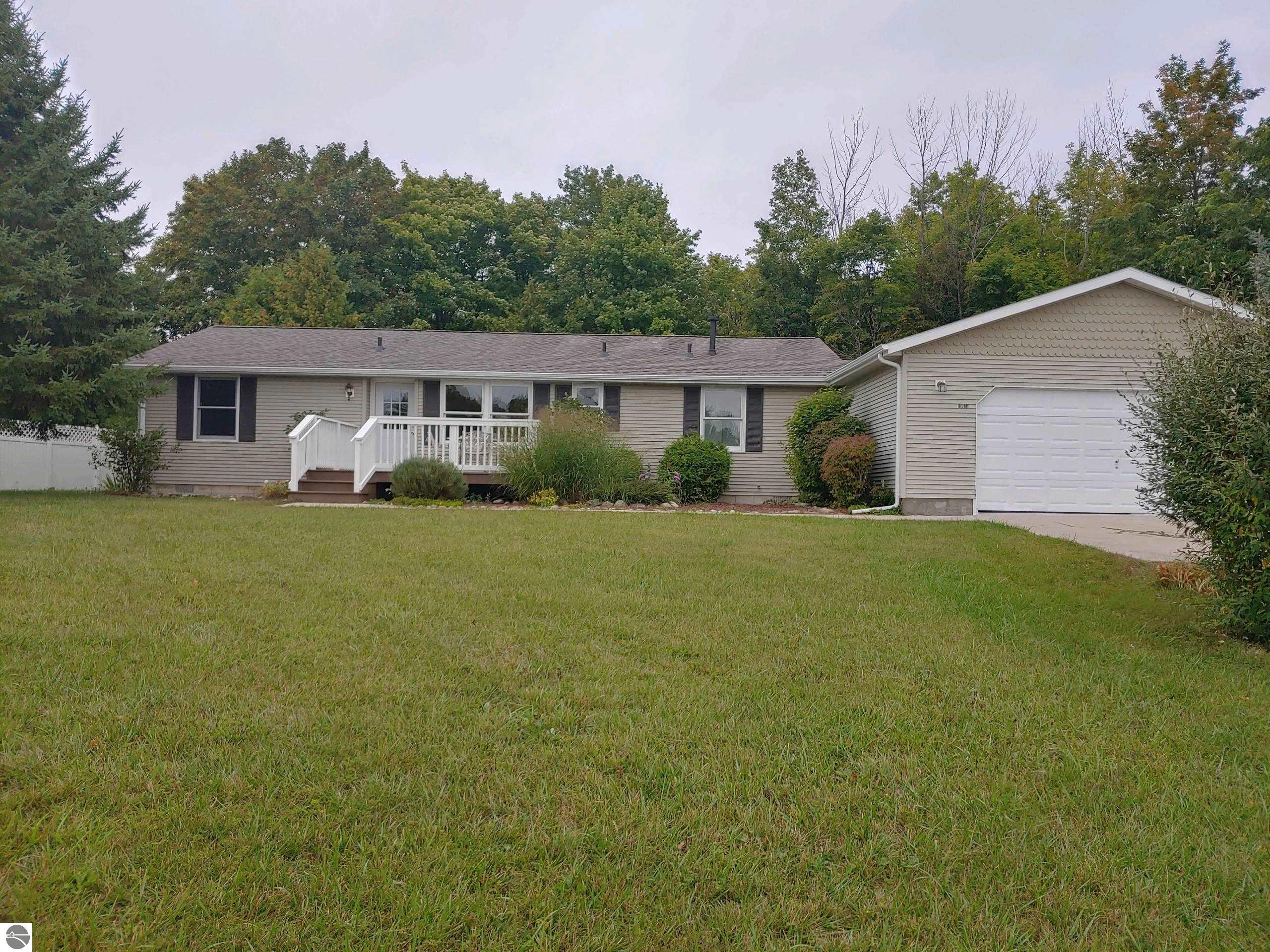 10830 S Blueridge Lane