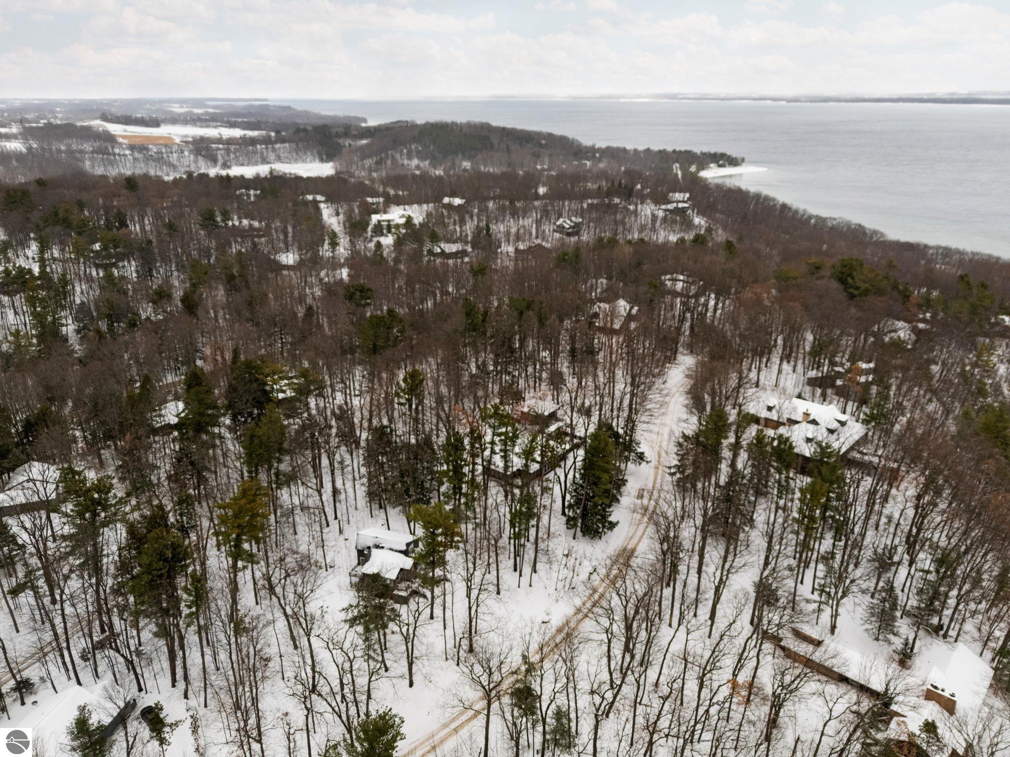 2991 Ishpeming Trail