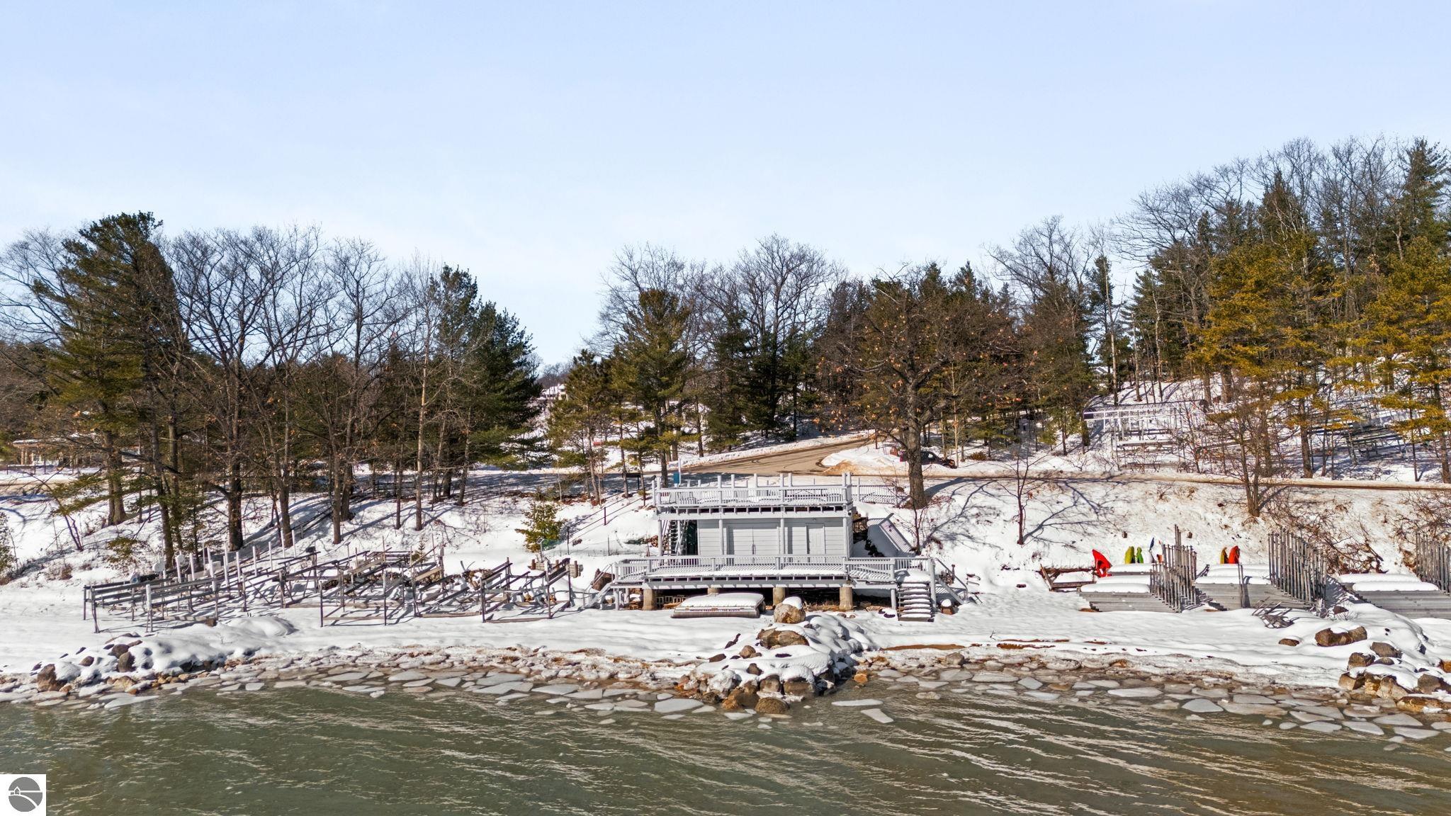 2991 Ishpeming Trail
