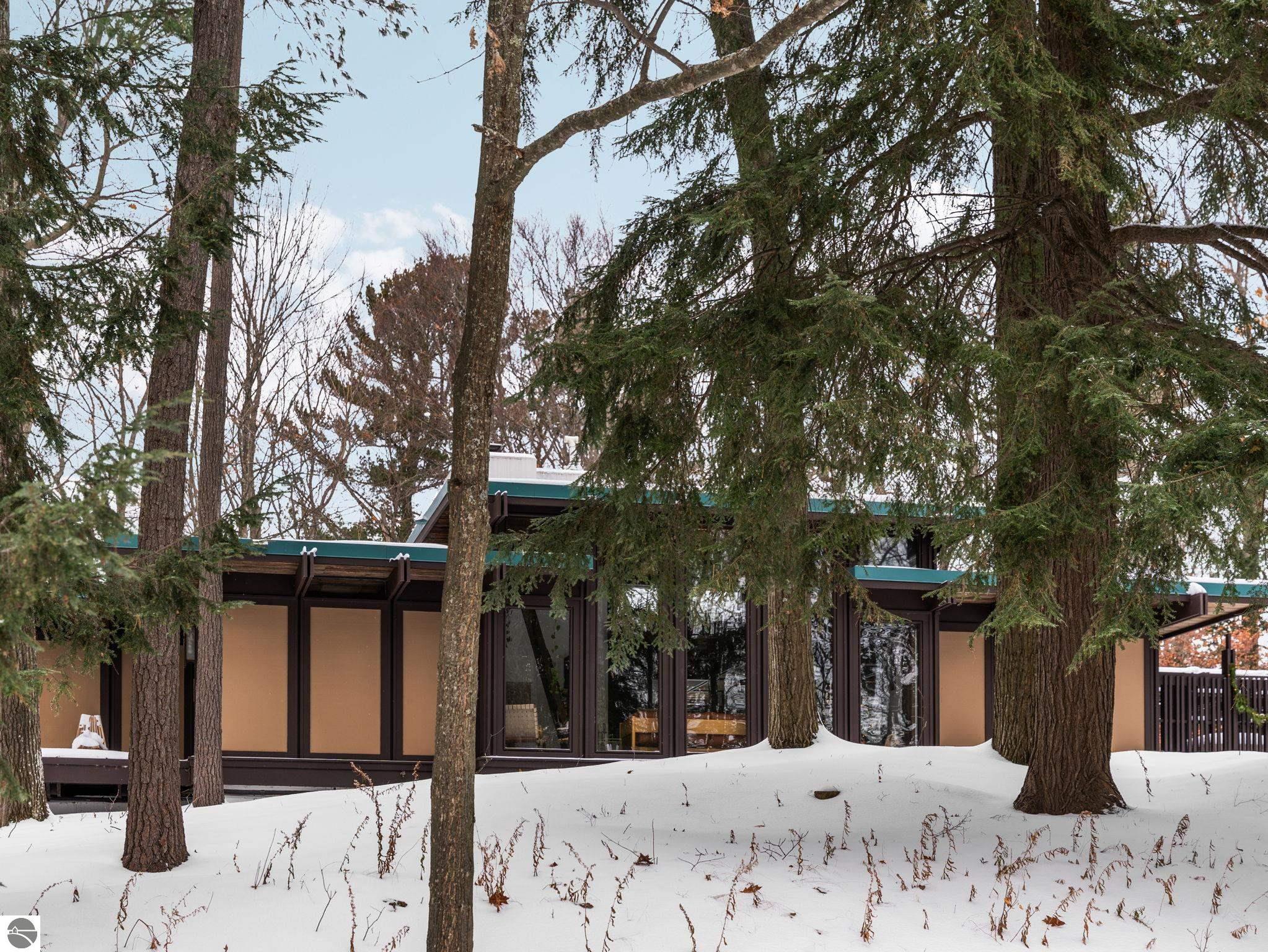 2991 Ishpeming Trail