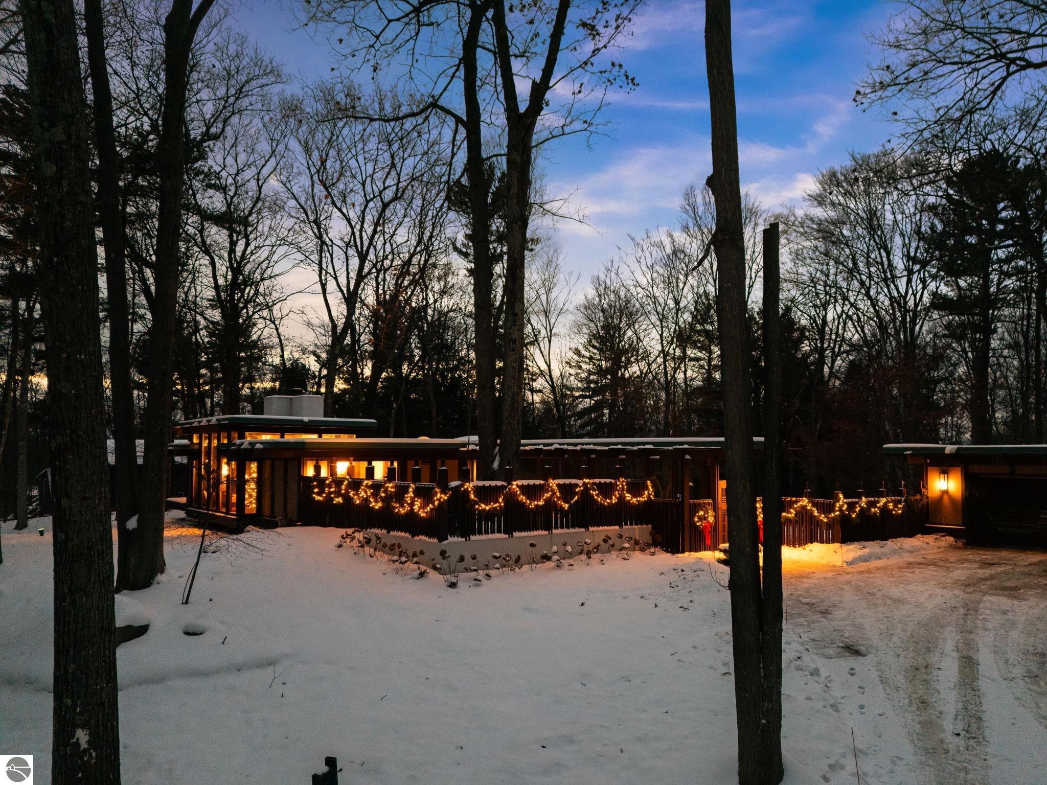 2991 Ishpeming Trail