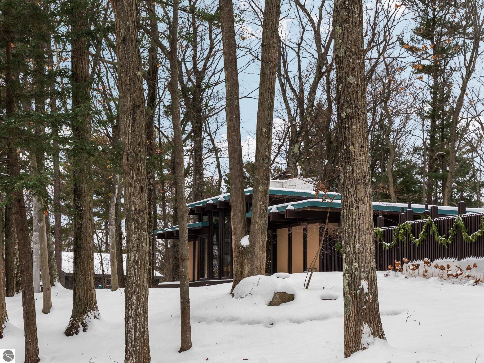 2991 Ishpeming Trail