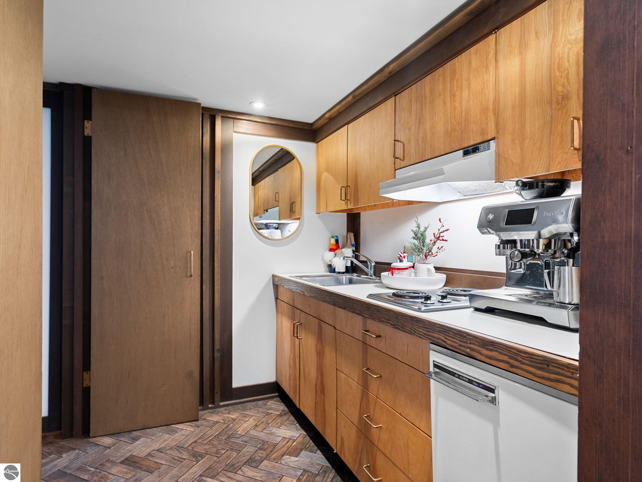 2991 Ishpeming Trail
