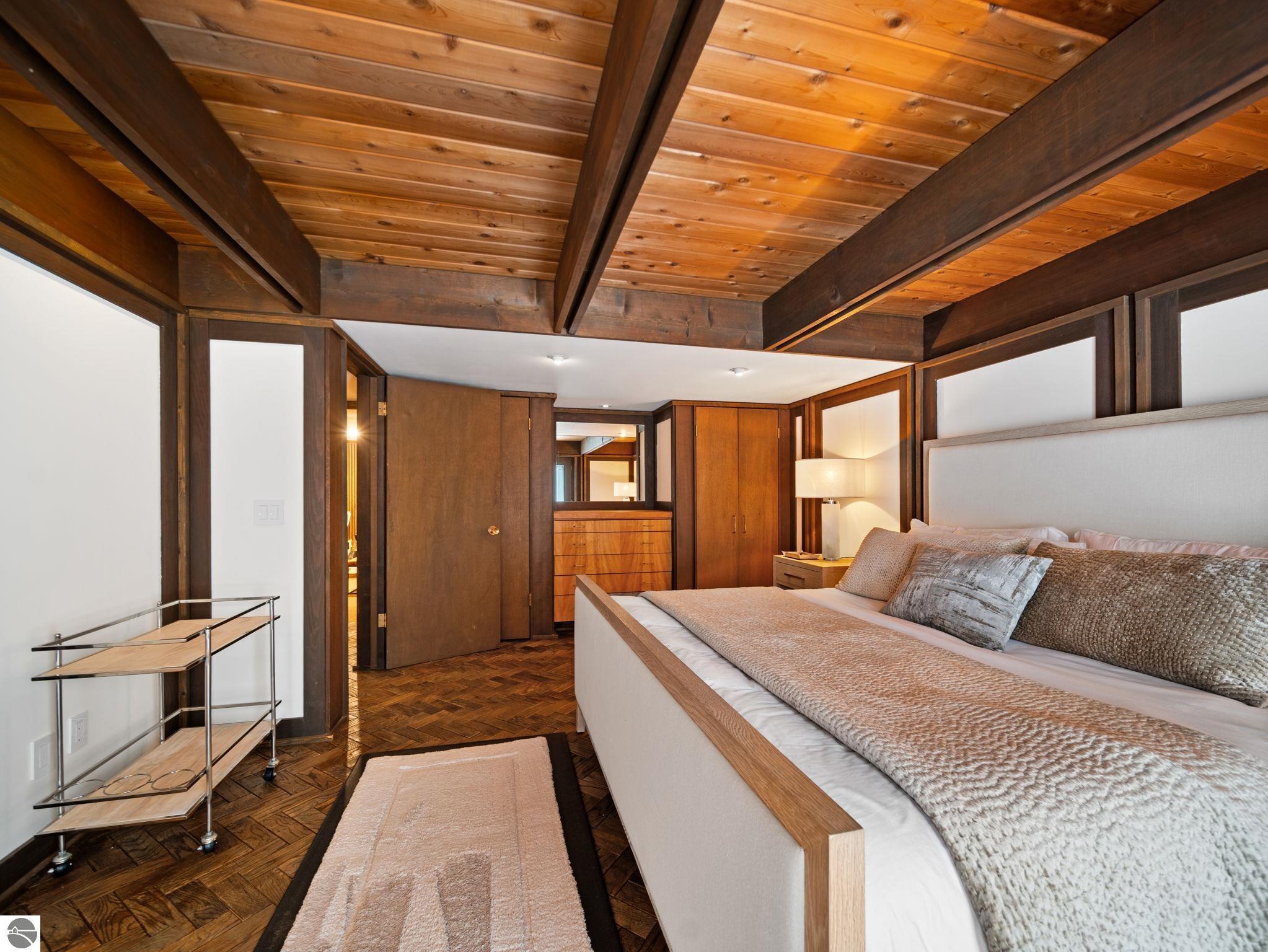2991 Ishpeming Trail