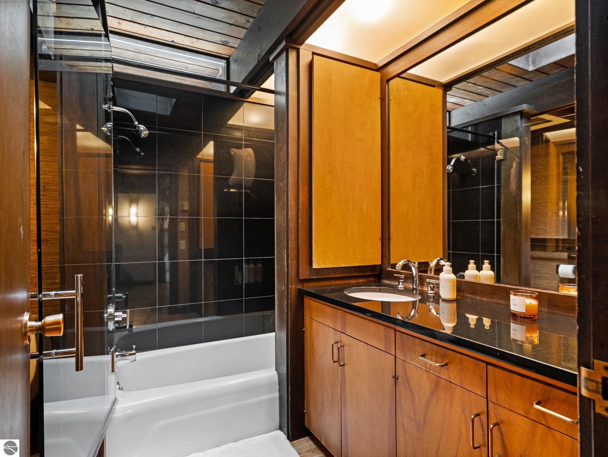 2991 Ishpeming Trail