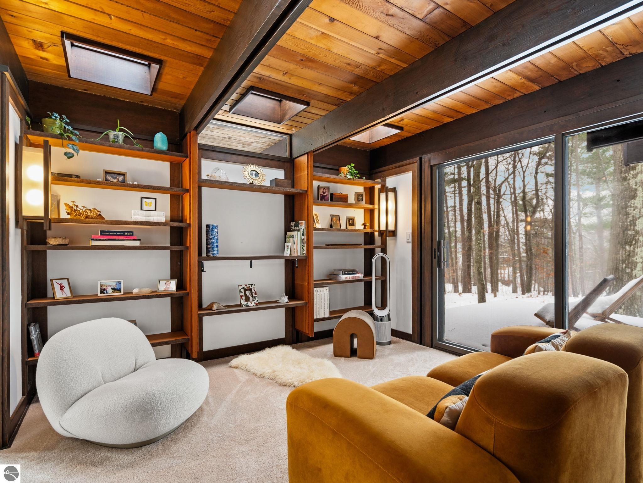 2991 Ishpeming Trail