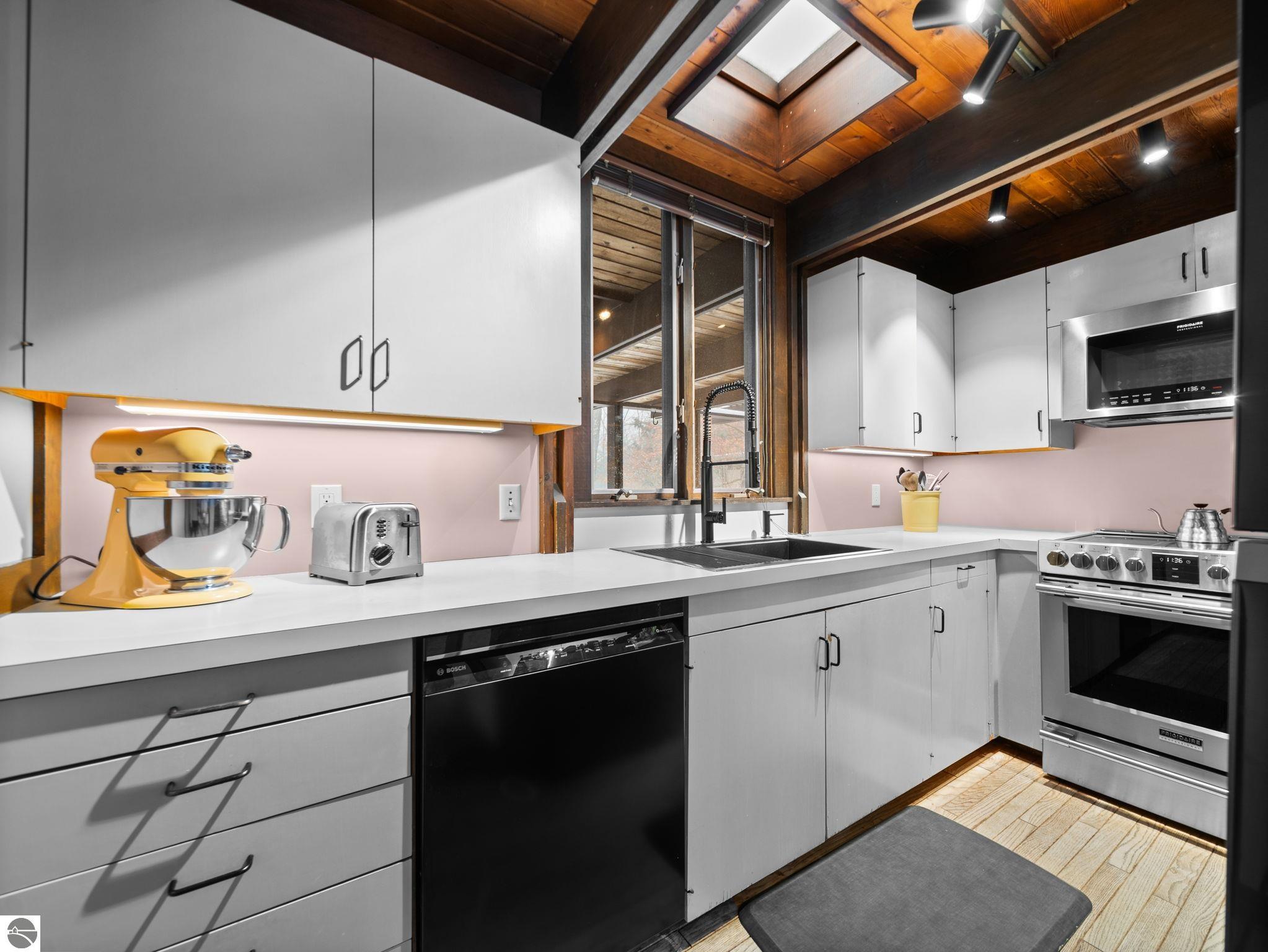 2991 Ishpeming Trail