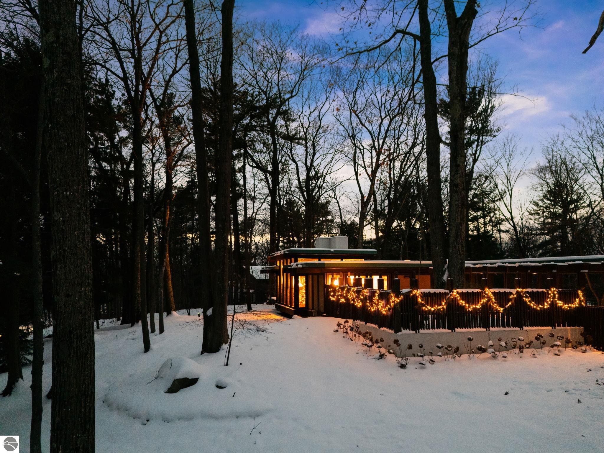 2991 Ishpeming Trail