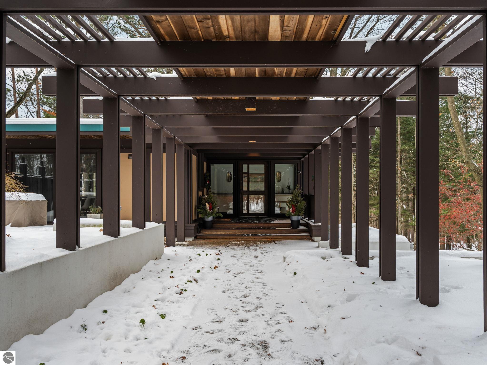 2991 Ishpeming Trail