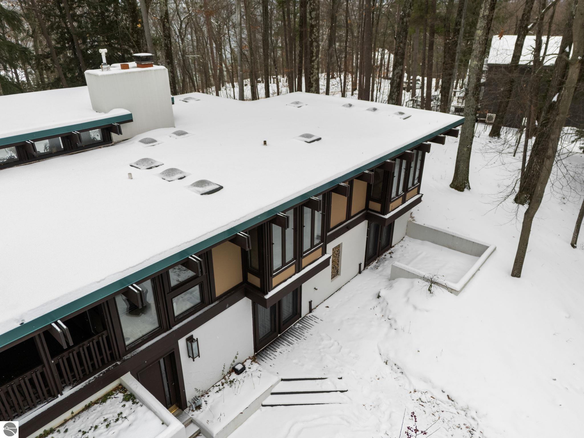 2991 Ishpeming Trail