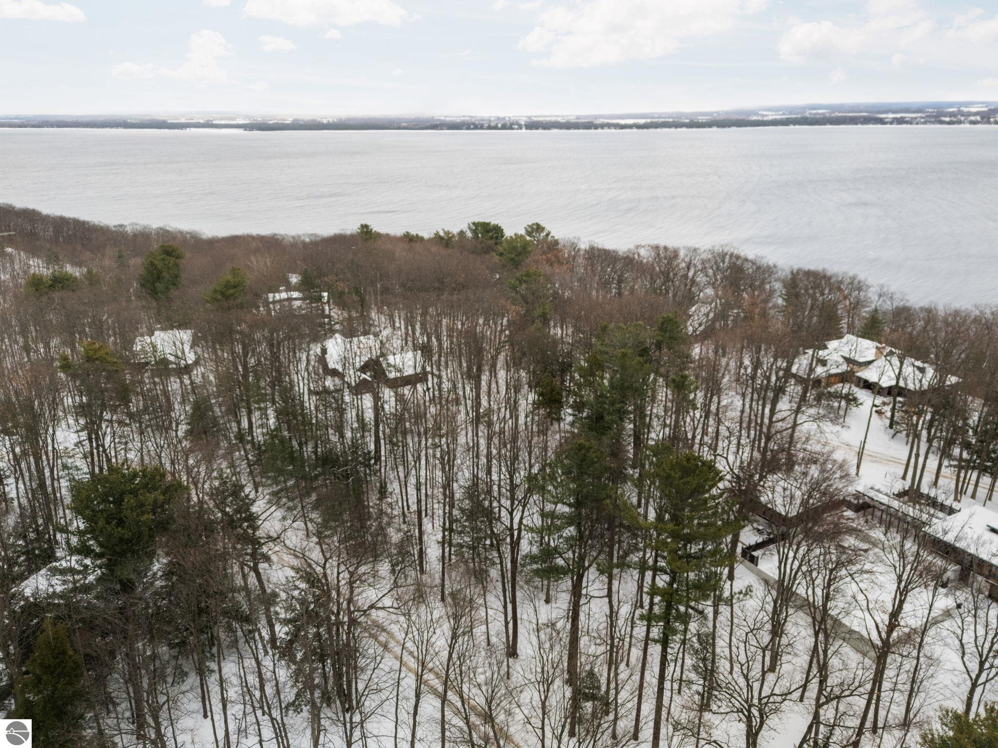 3019 Ishpeming Trail