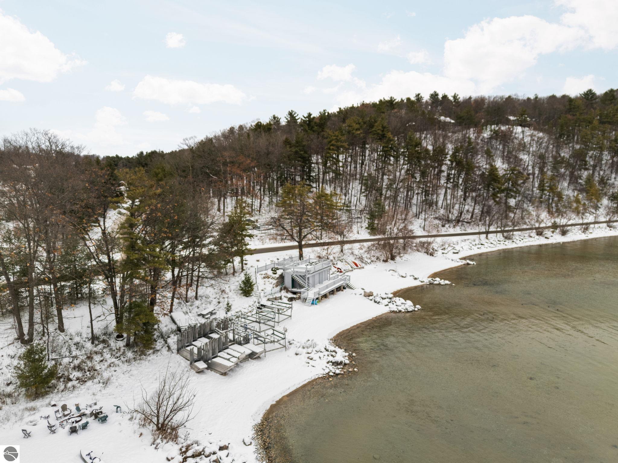 3019 Ishpeming Trail
