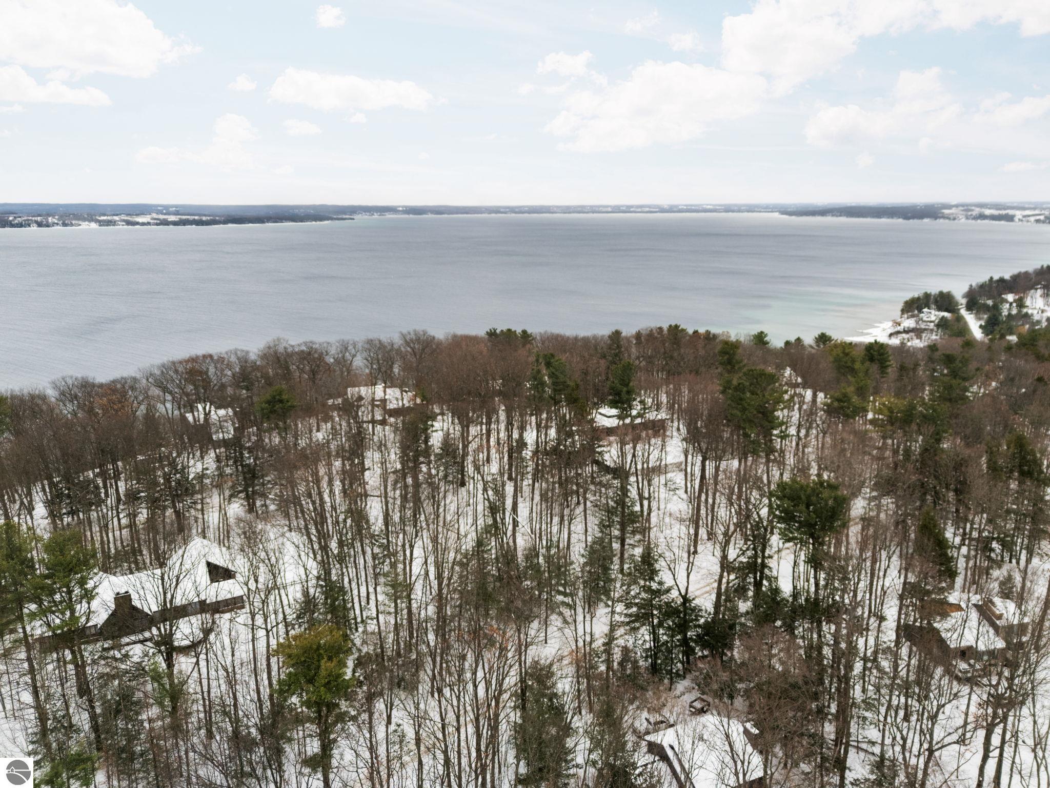 3019 Ishpeming Trail