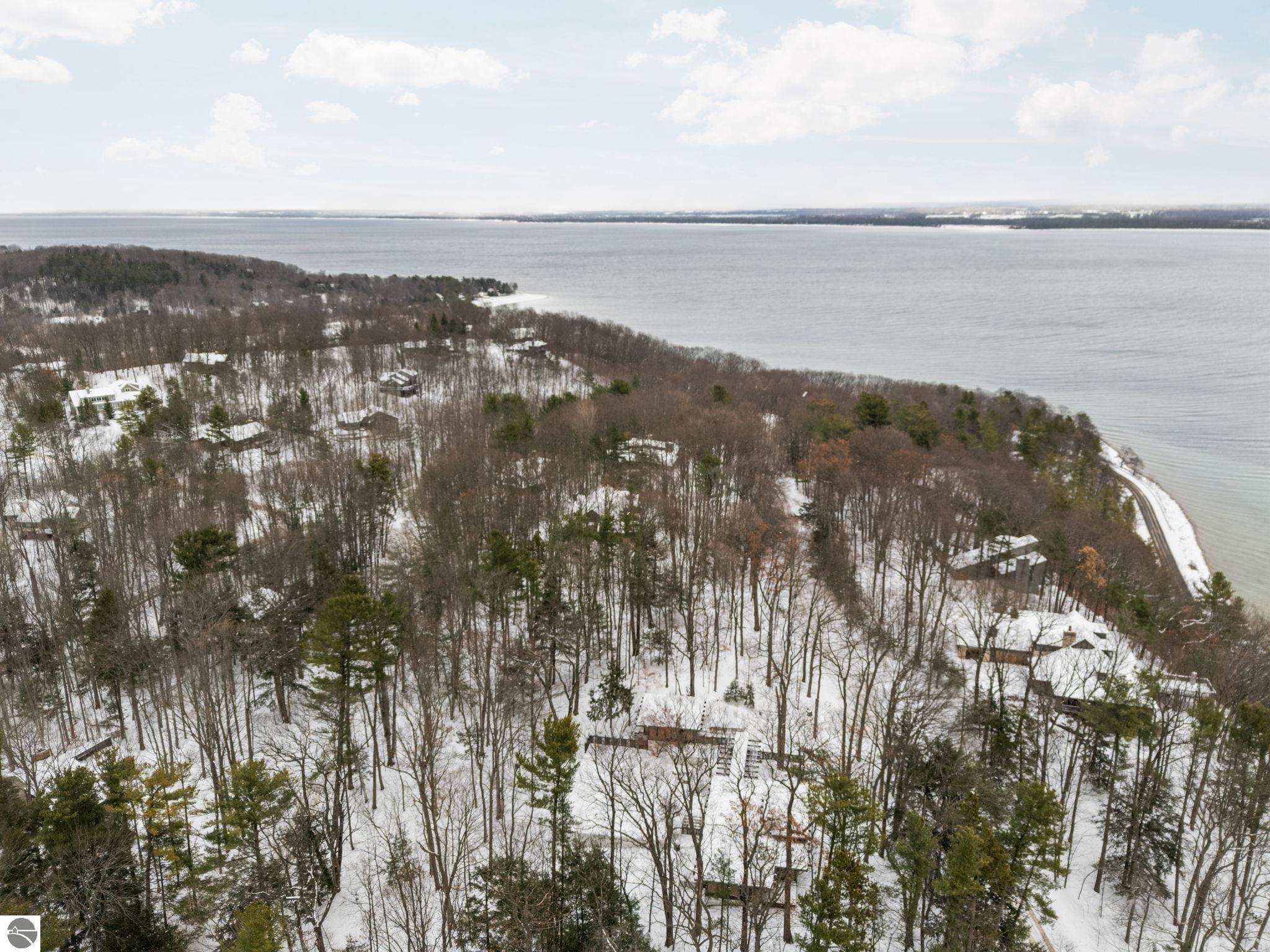 3019 Ishpeming Trail