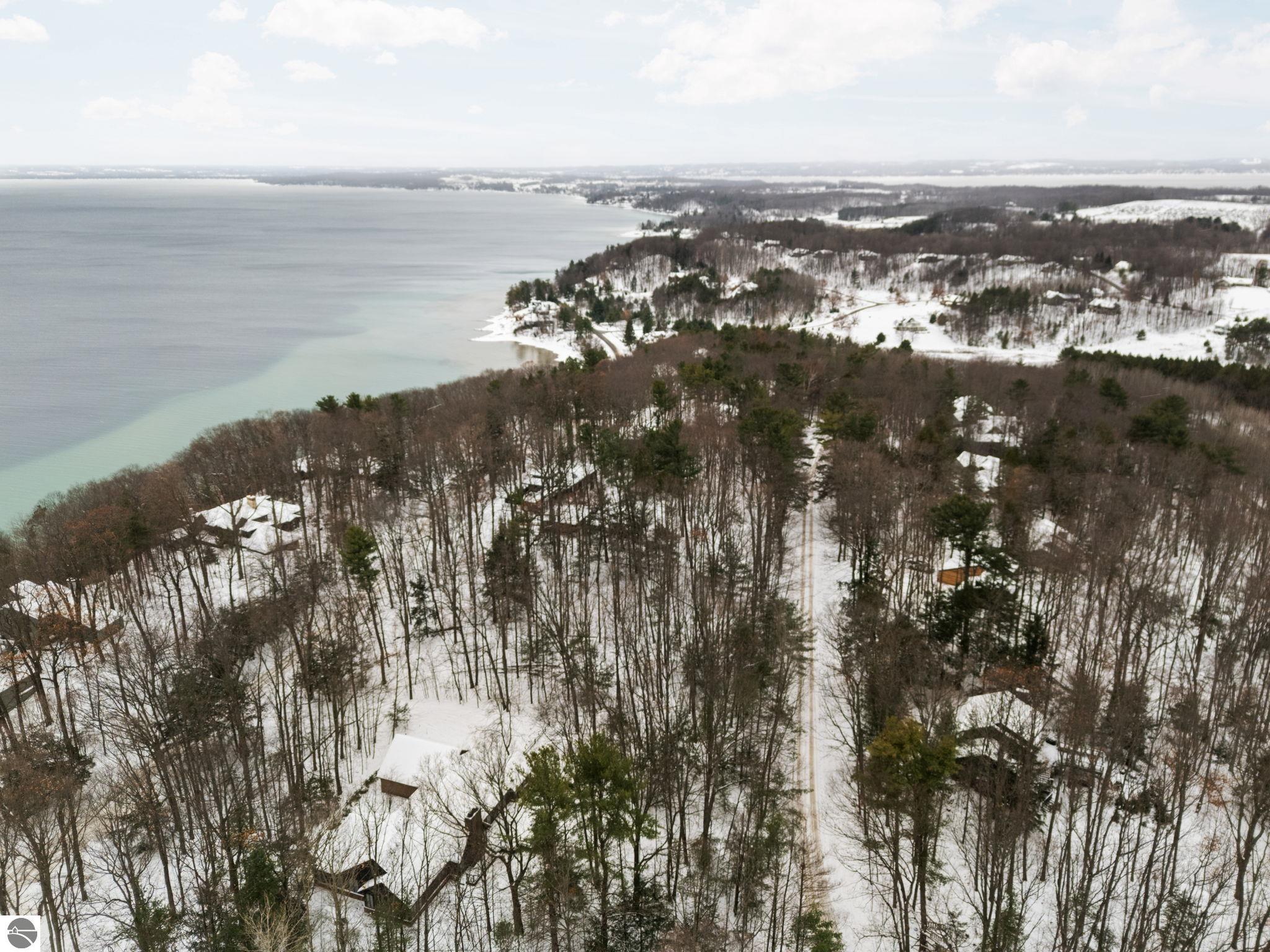 3019 Ishpeming Trail