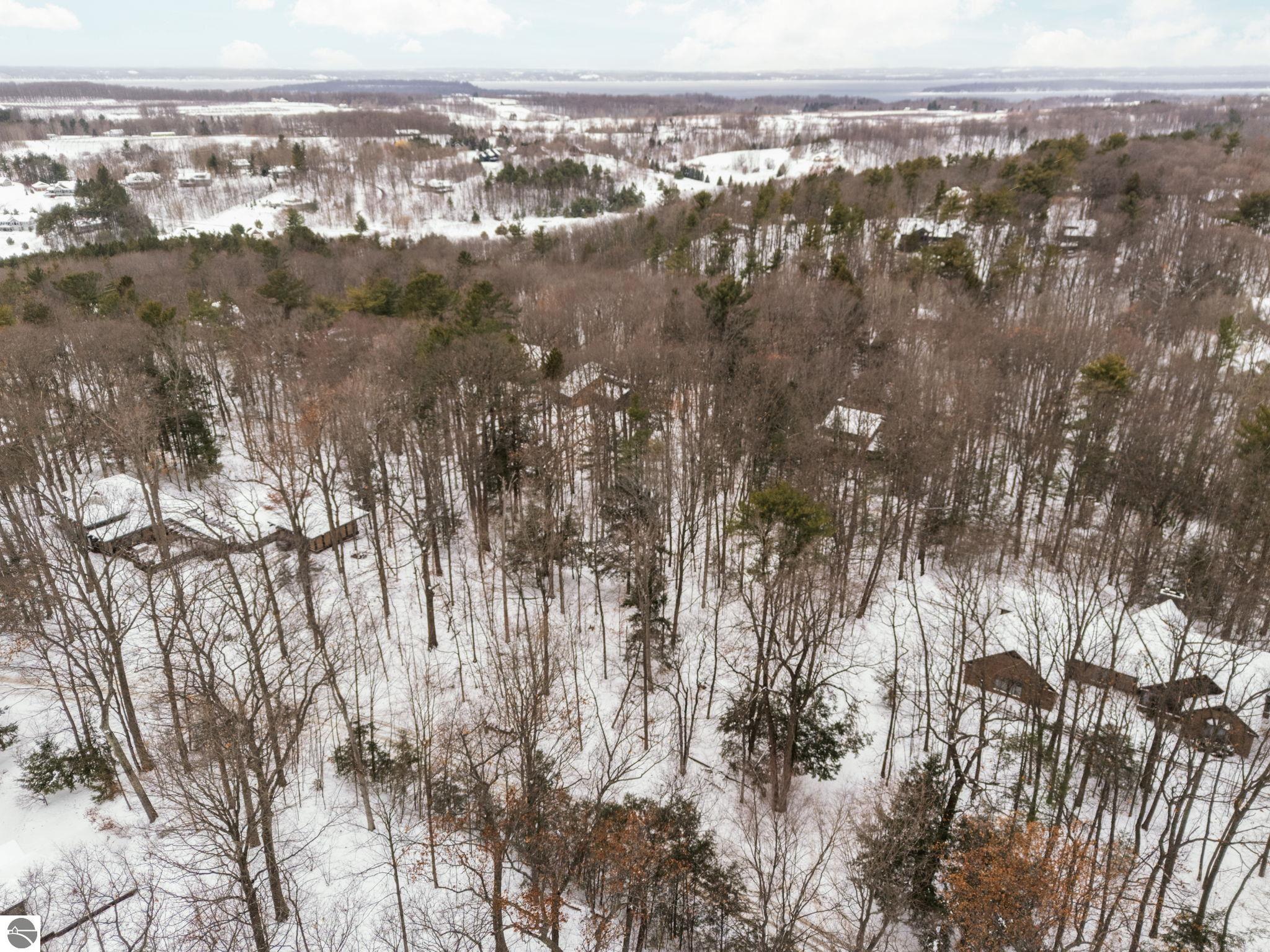 3019 Ishpeming Trail