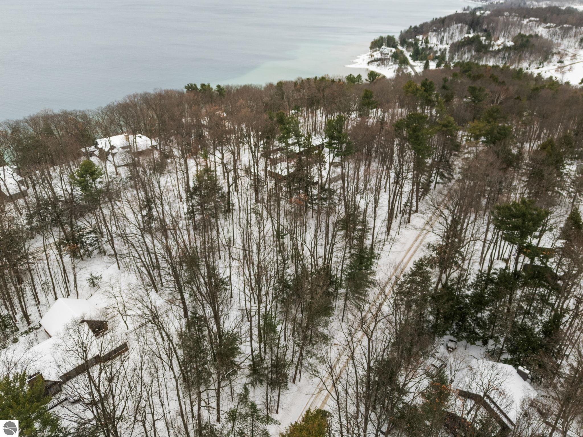 3019 Ishpeming Trail