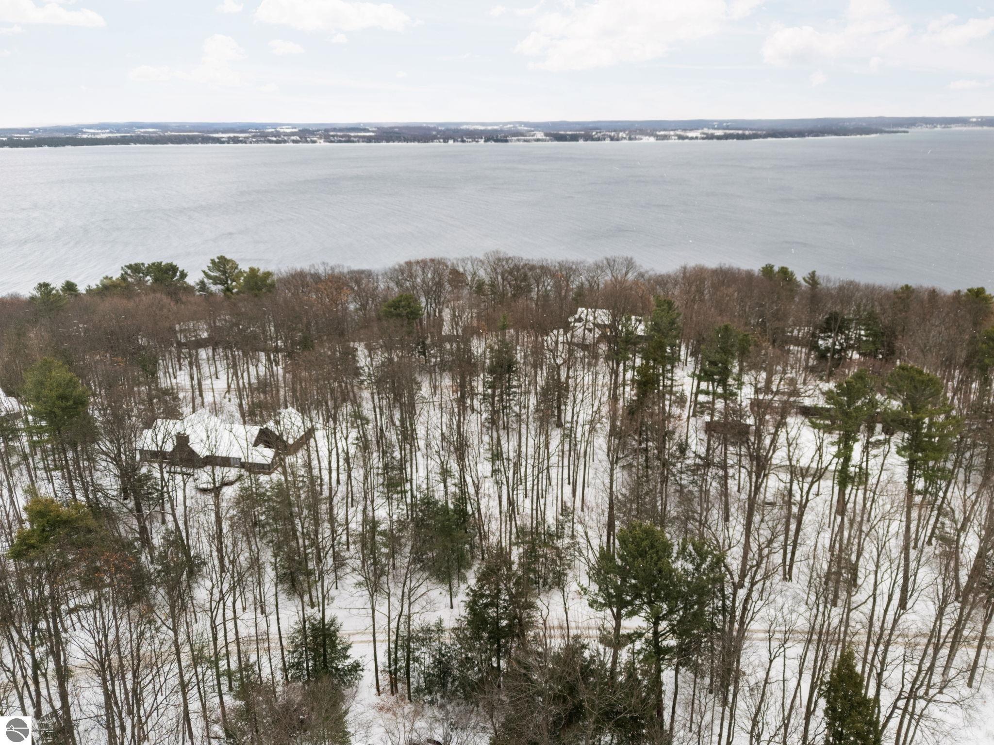 3019 Ishpeming Trail