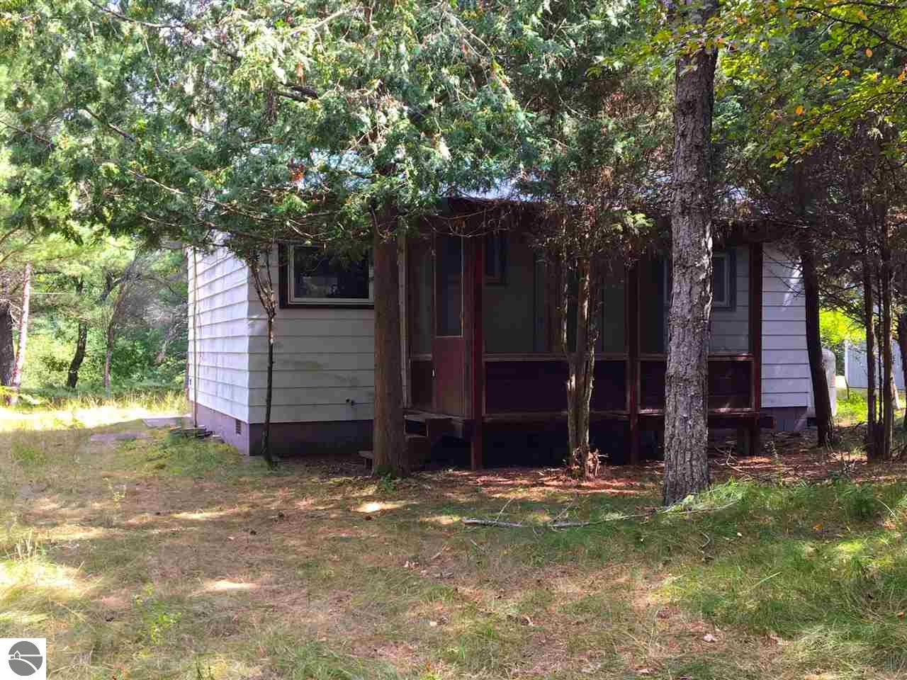 9769 Parrot Circle
