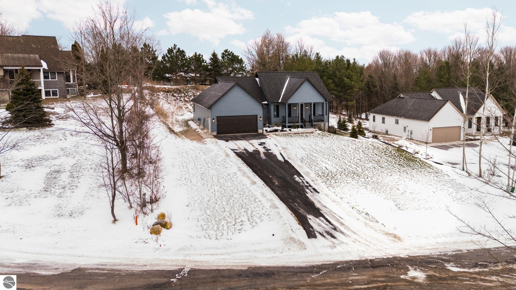 1577 S Cherry Blossom Lane