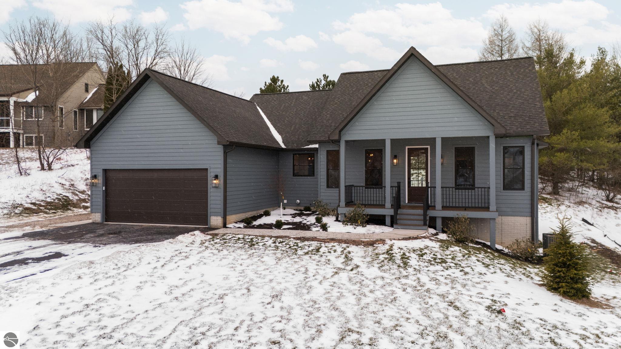 1577 S Cherry Blossom Lane