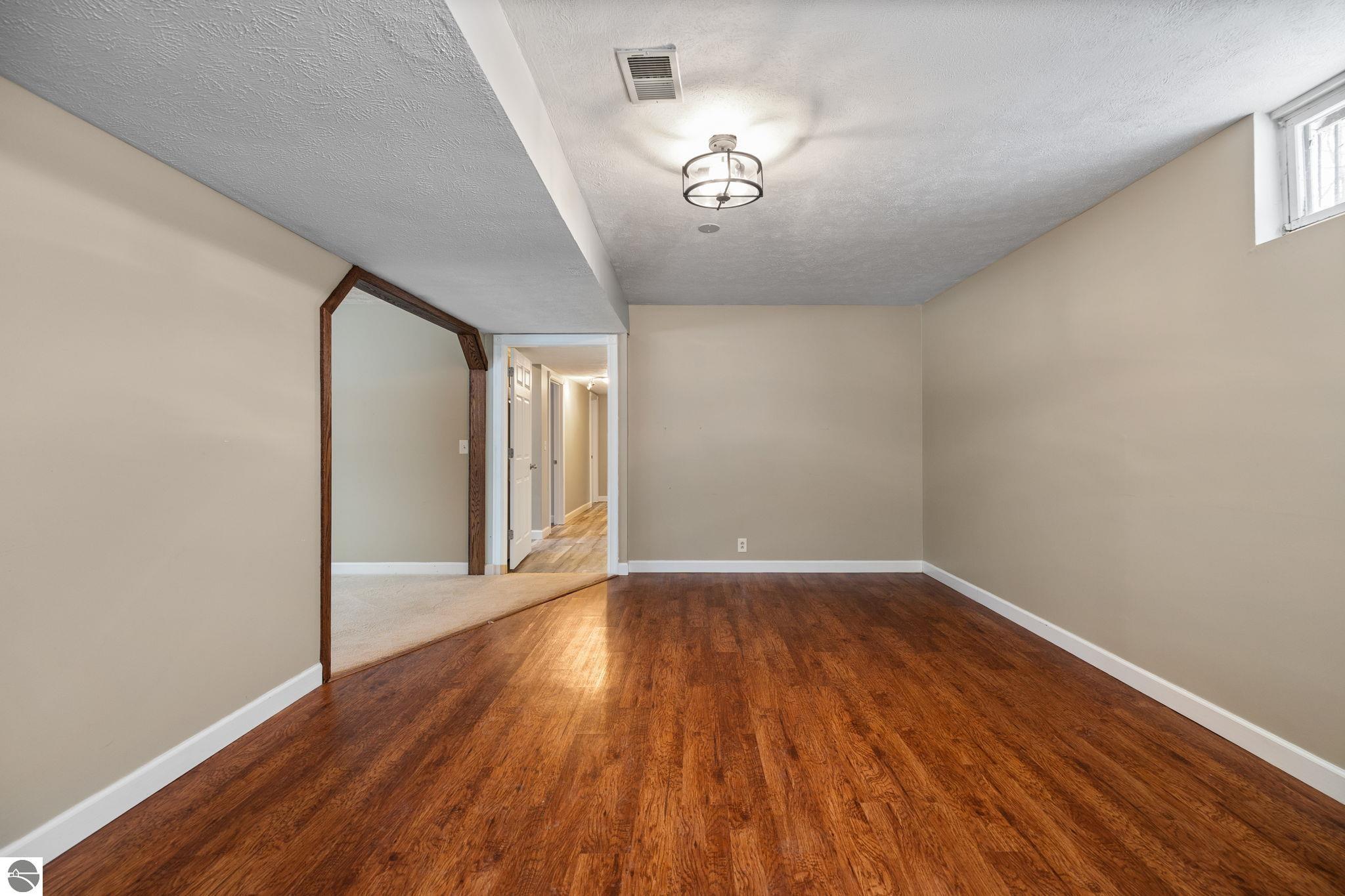 3303 Columbine Court