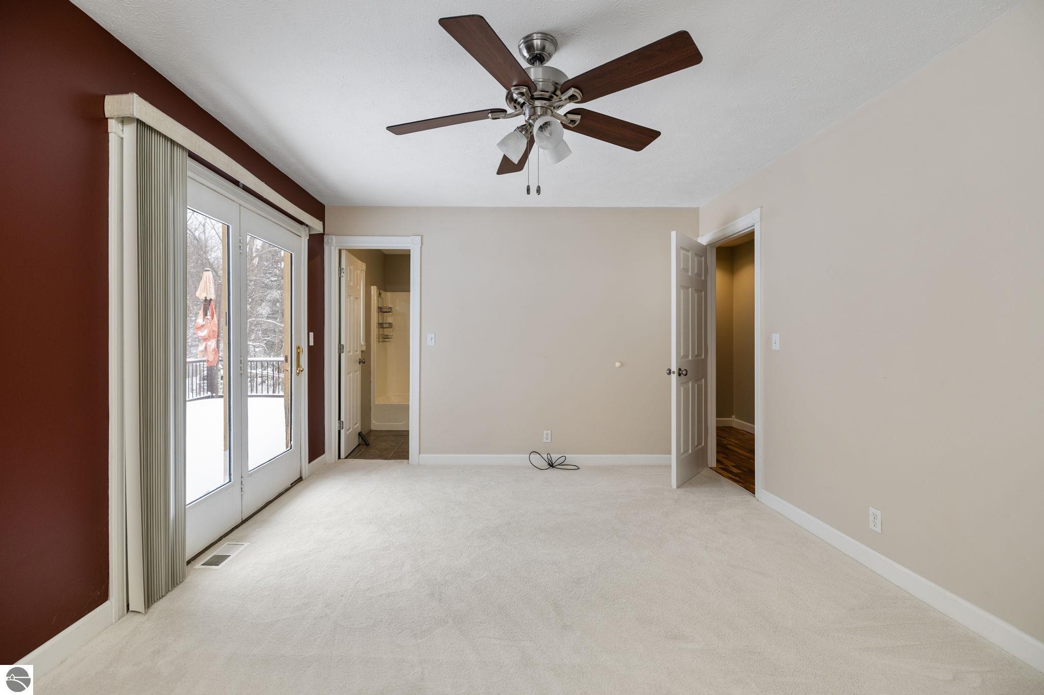 3303 Columbine Court