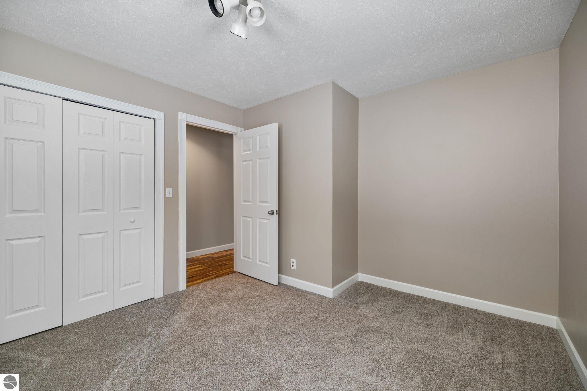 3303 Columbine Court