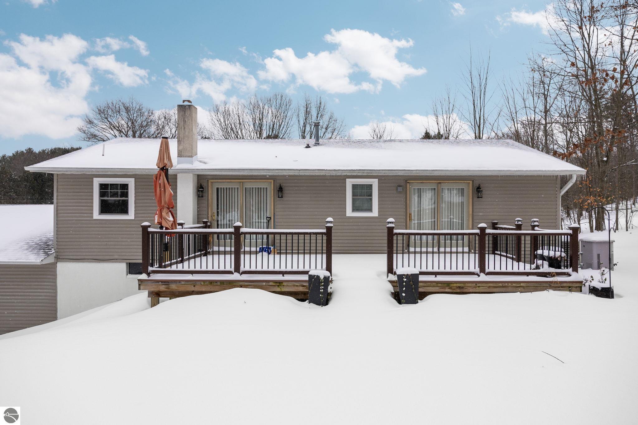 3303 Columbine Court