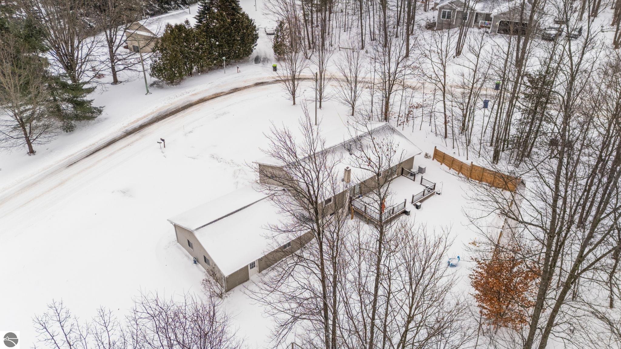 3303 Columbine Court
