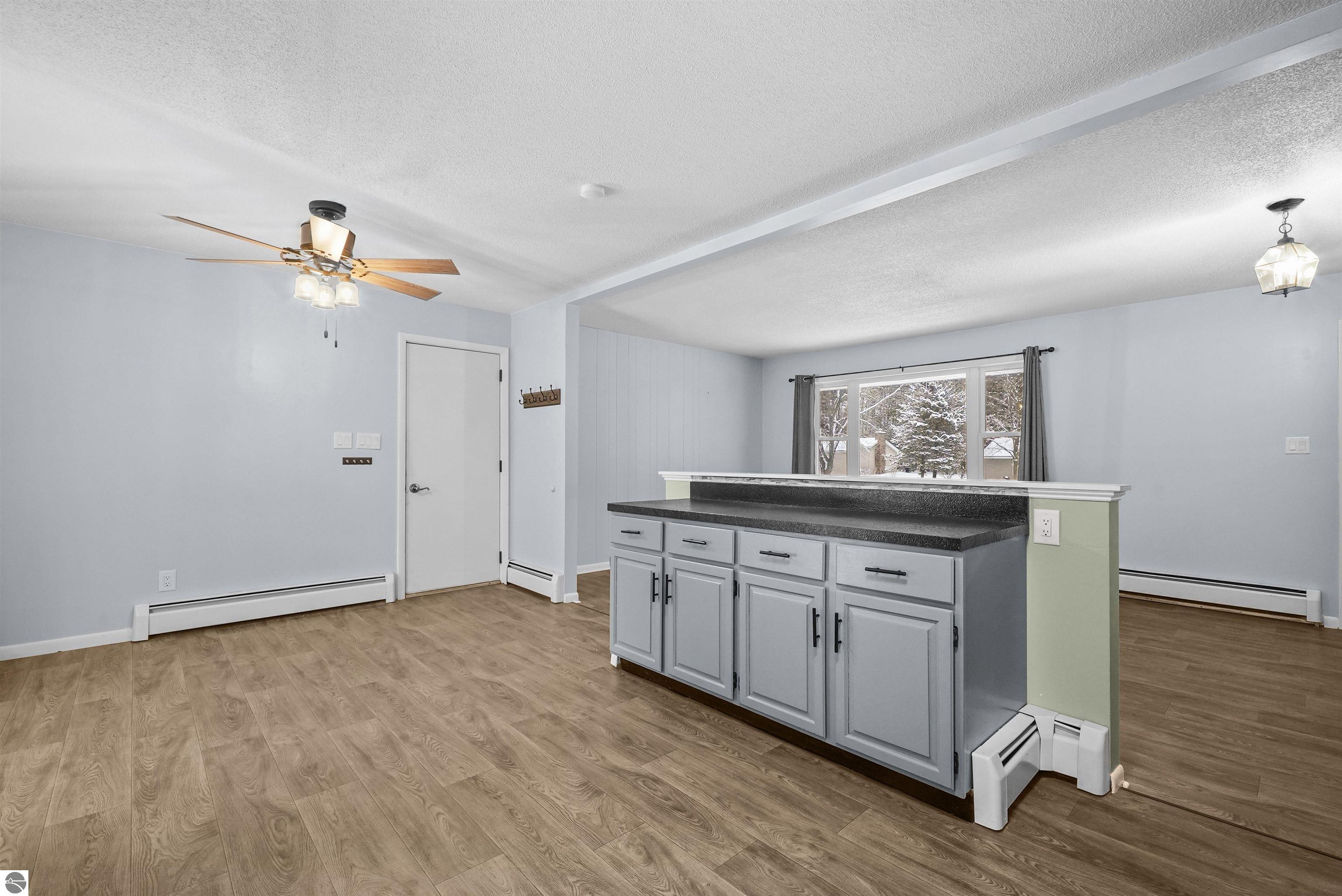 10670 E Pico Drive