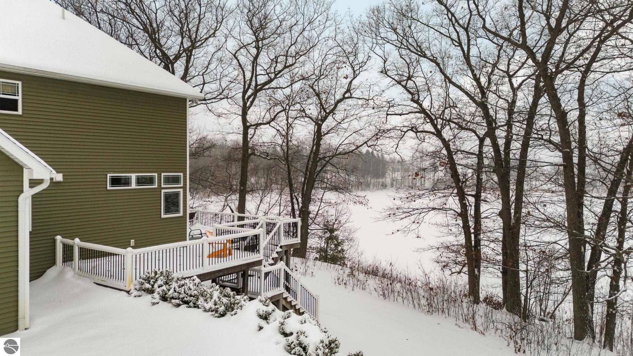 3149 Lake Meadows Circle