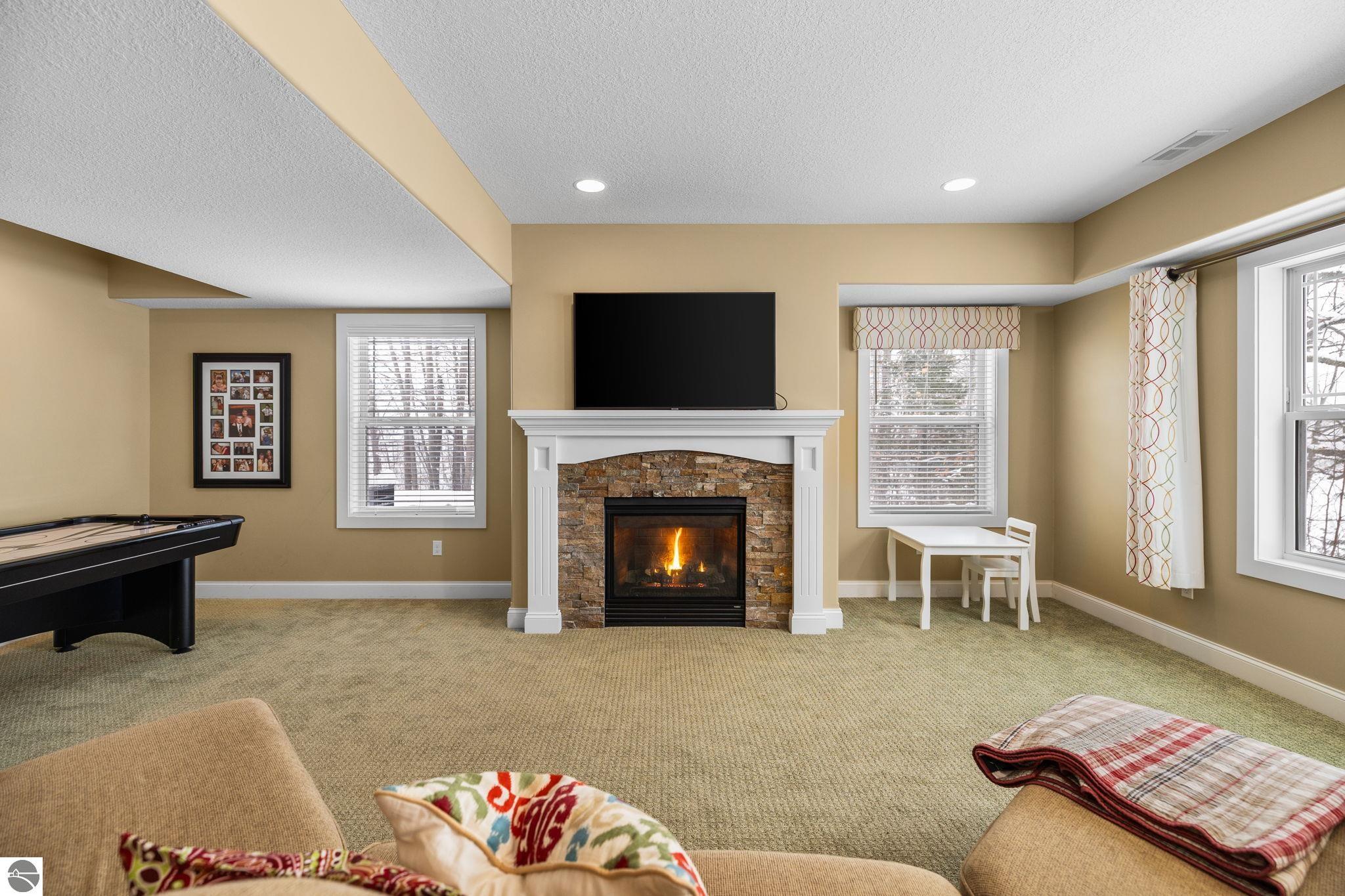 3149 Lake Meadows Circle