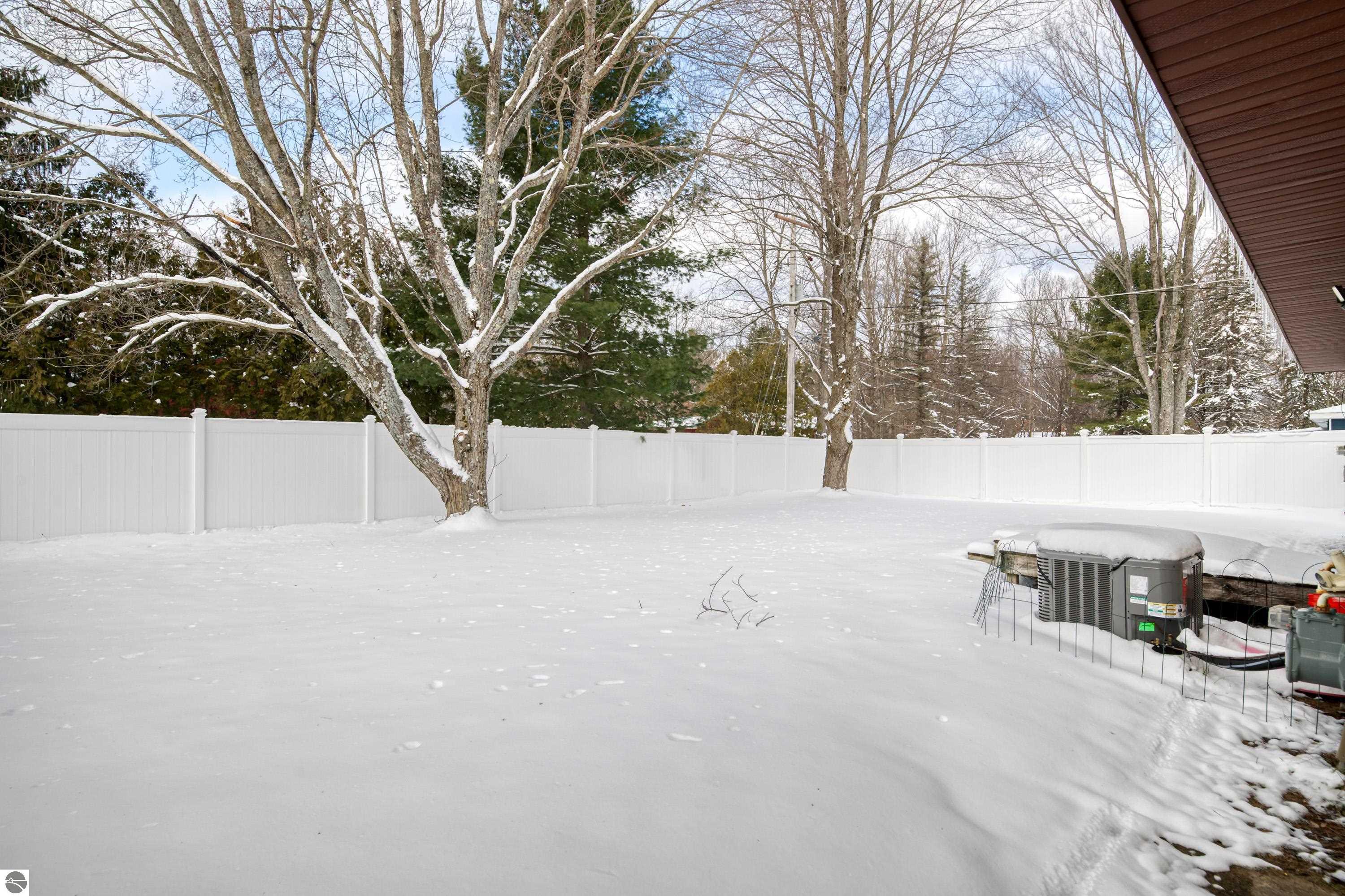 1021 W Kalkaska Road