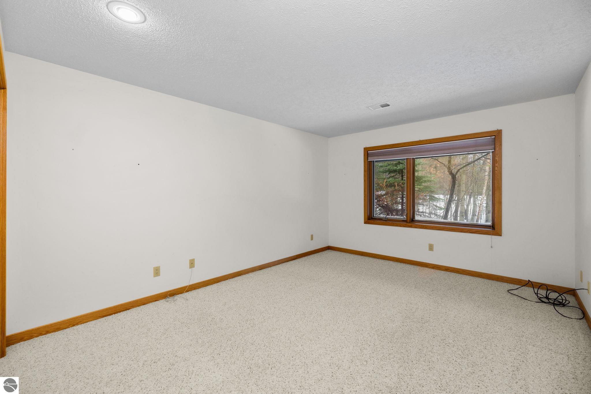 6550 Mission Ridge