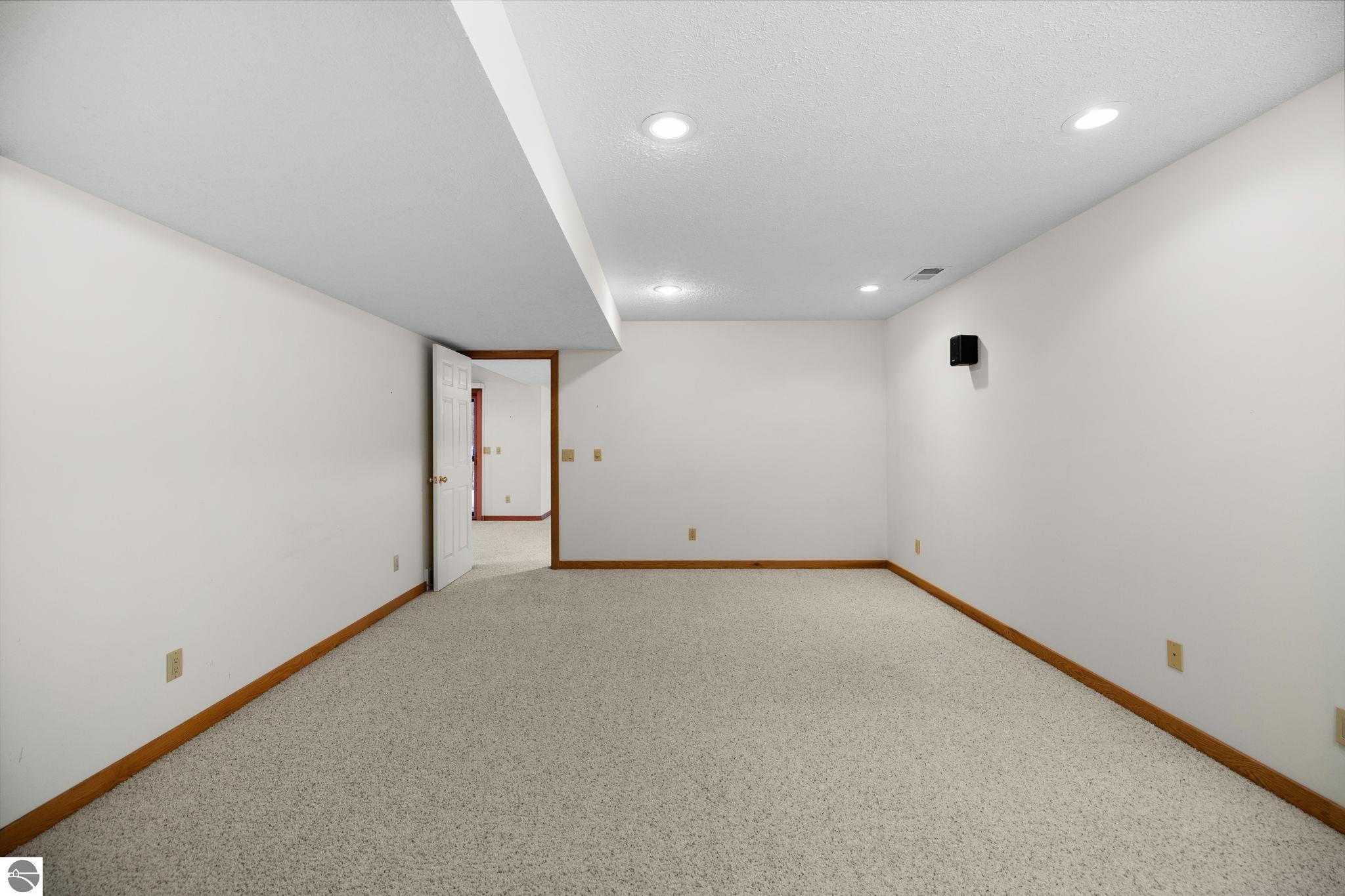6550 Mission Ridge