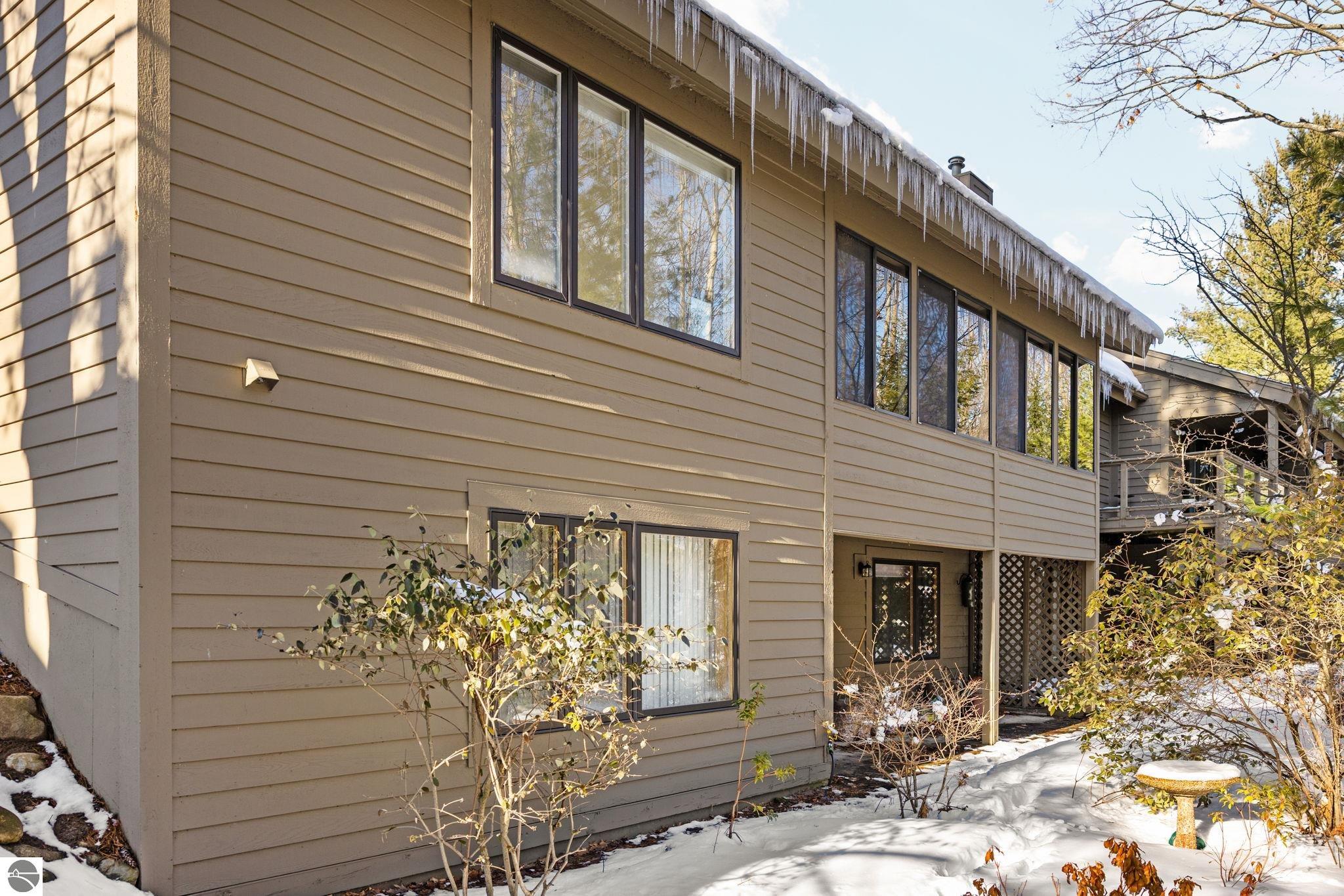6550 Mission Ridge